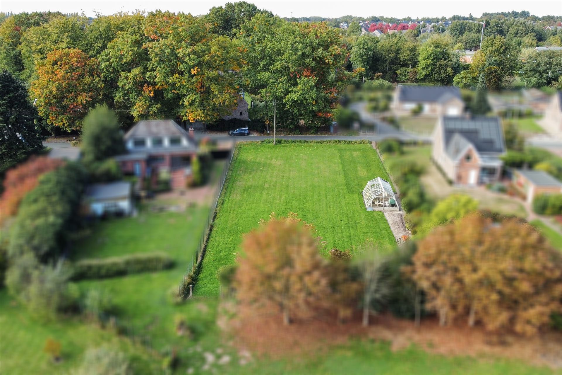 Gunstige & rustig gelegen bouwgrond voor een open bebouwing. foto 3
