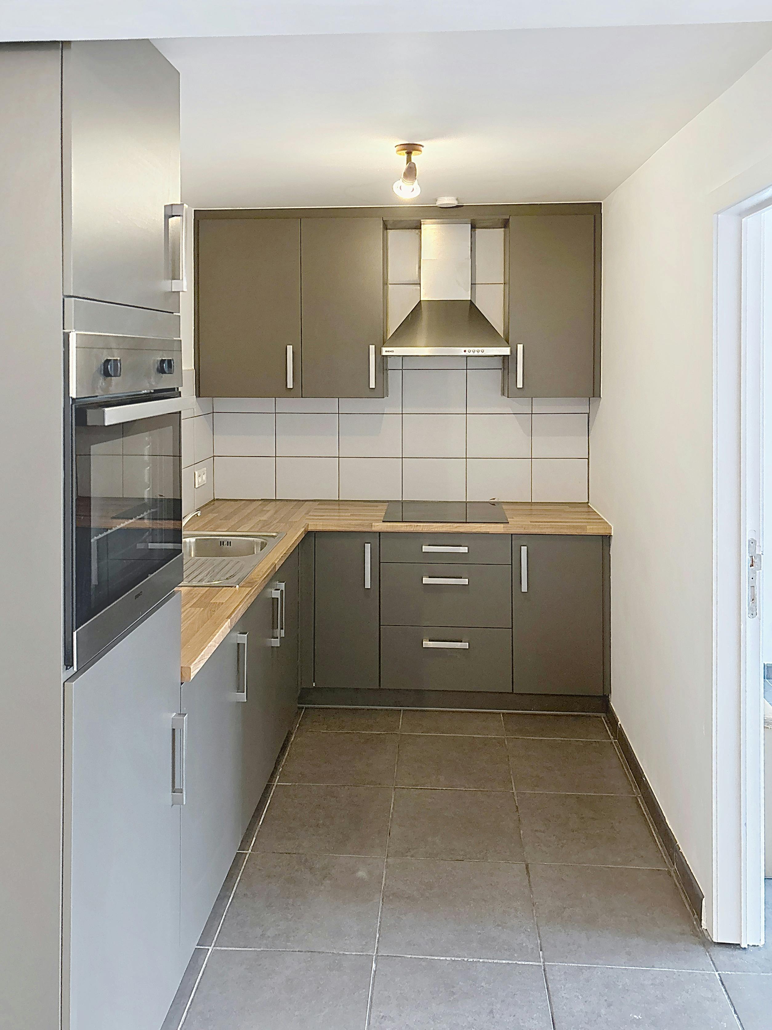 Ideaal starters of investeringsappartement te Kortrijk foto 3