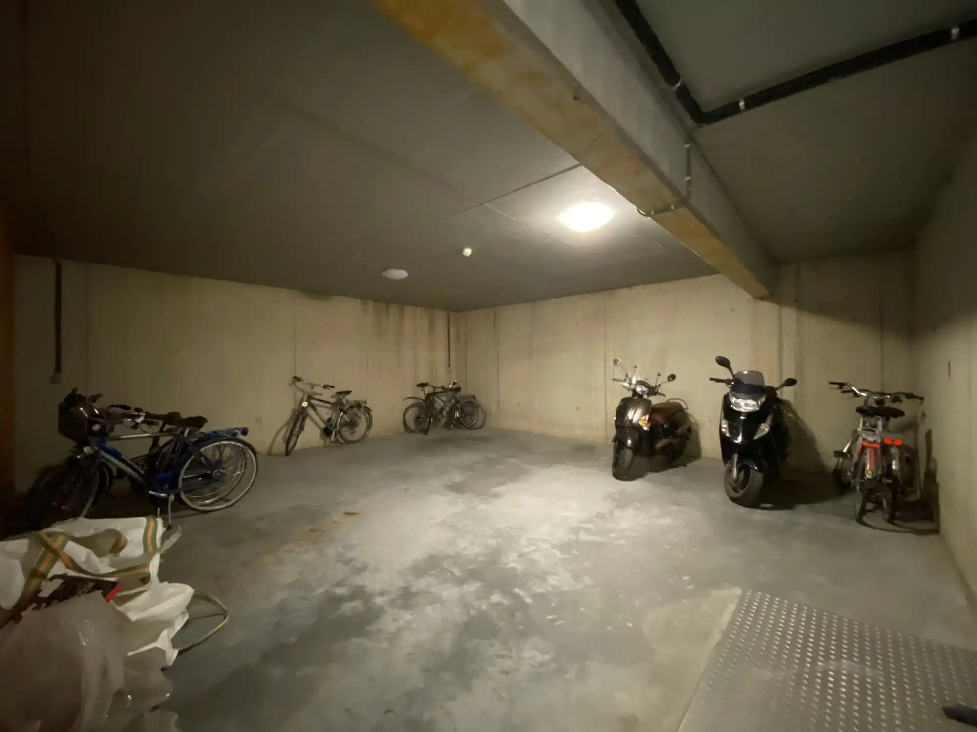Appartement met twee slaapkamers in een rustige en mooie residentie  foto 19