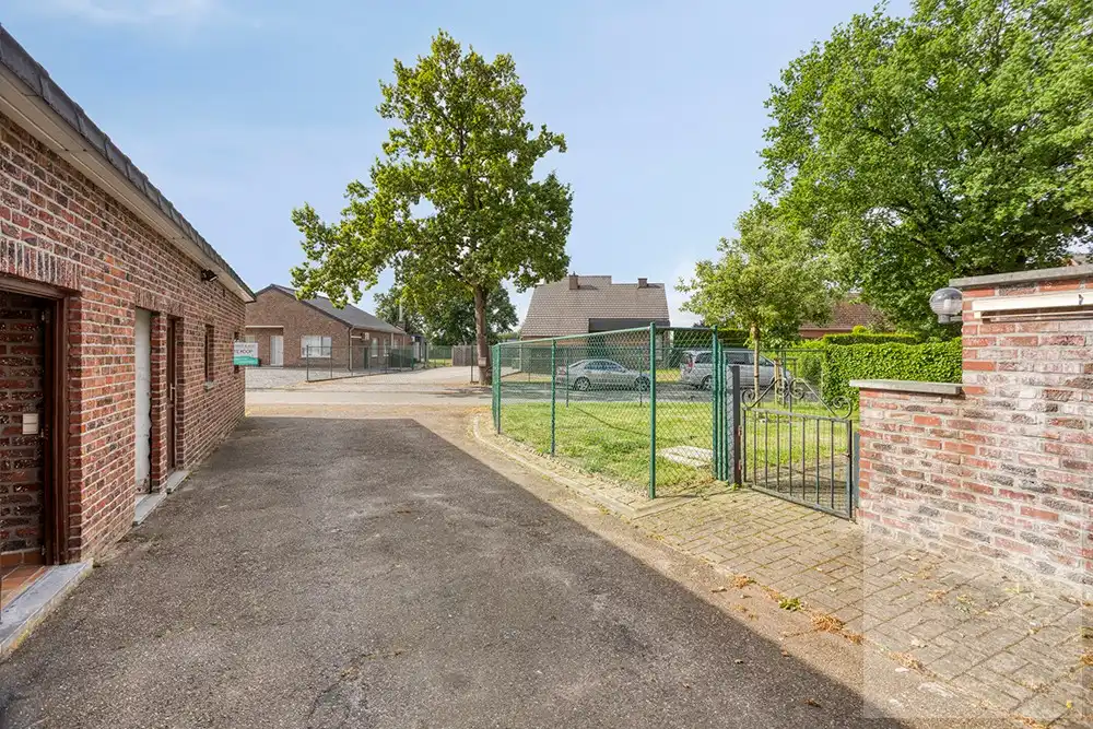 Ruime woning (met 2 huisnummers)te koop aan de Grotestraat in Herk-de-Stad - Ideaal voor diegenen die op zoek zijn naar ruimte en mogelijkheden of een klein investeringsproject! foto 59