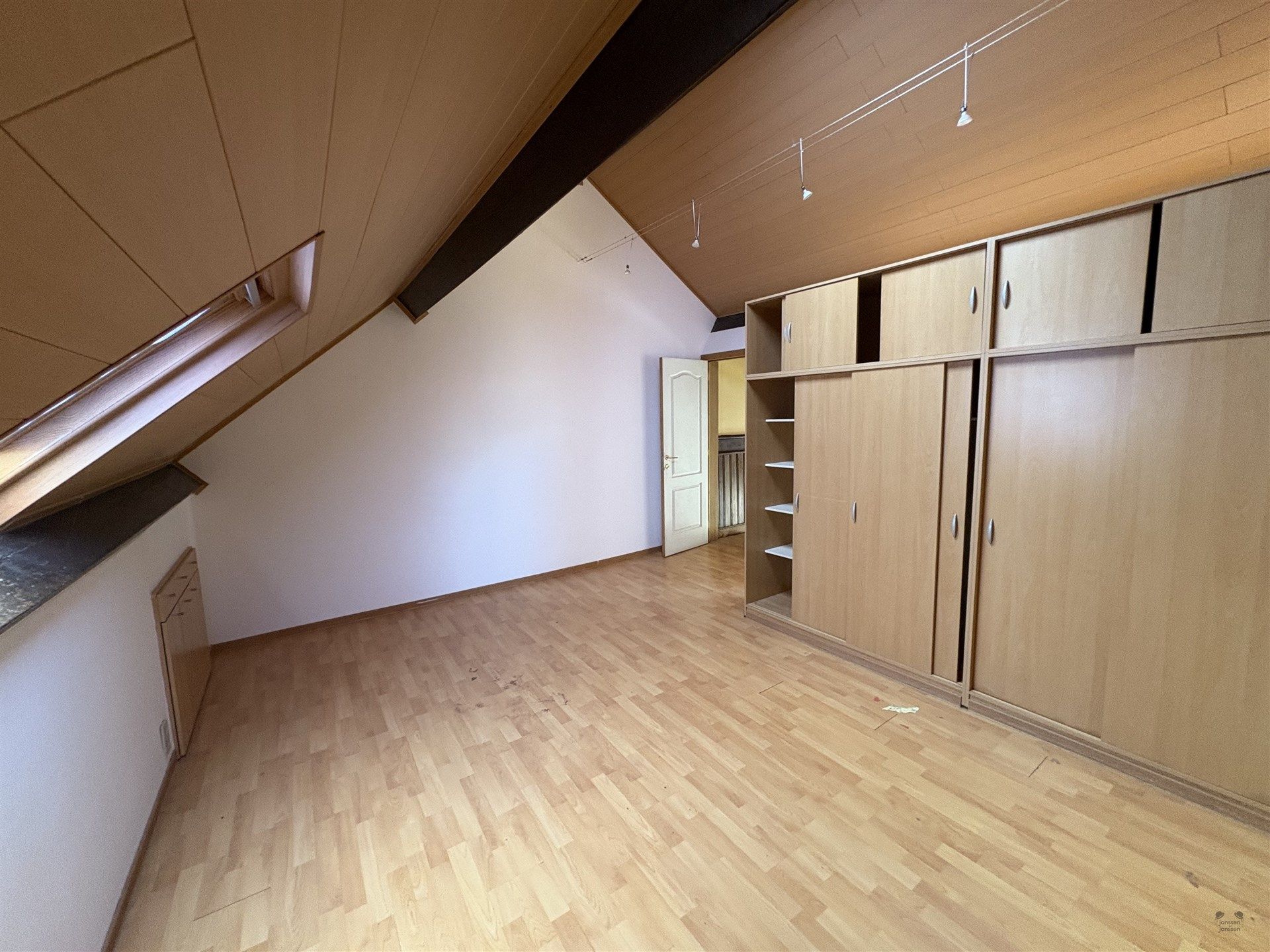  3 appartementen Belle époque wijk Oostende foto 35