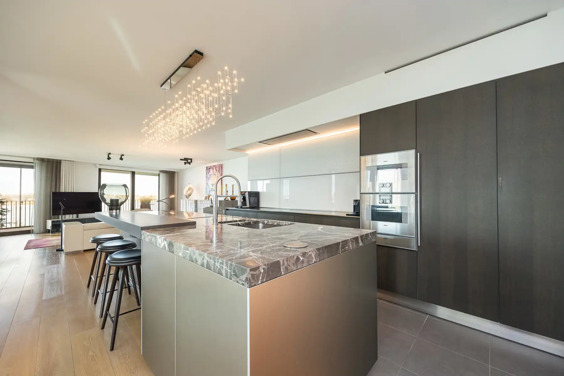 Riant luxe apppartement van 213 m² met Scheldezicht  foto 12