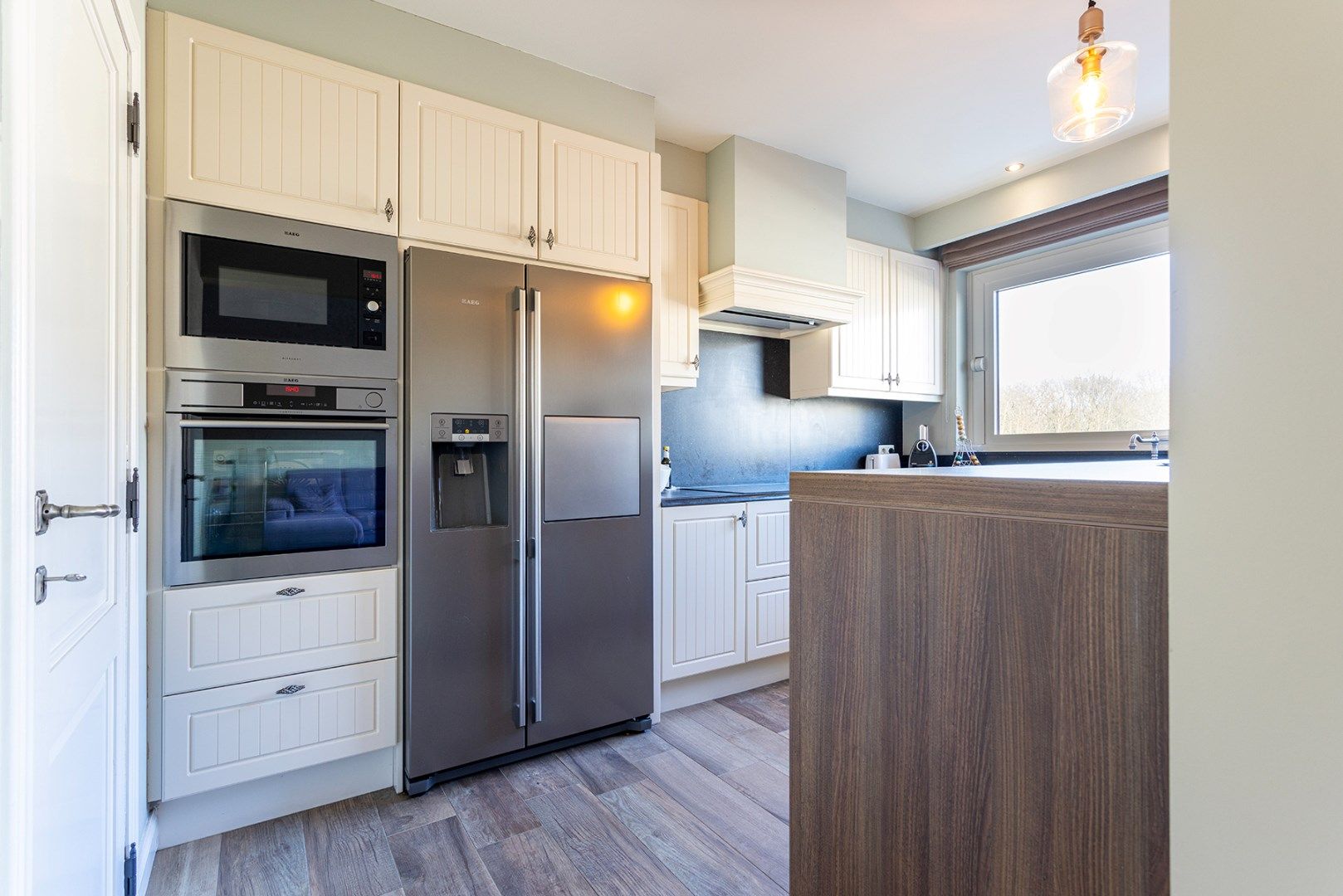 Luxueus en energiezuinig appartement (129m²) met 3 slaapkamers, twee terrassen en een garagebox! foto 3