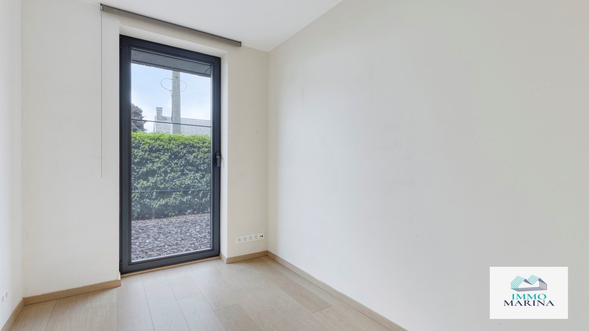 Recent ruim gelijkvl app. met tuin en 2 slpks te BETEKOM foto 11