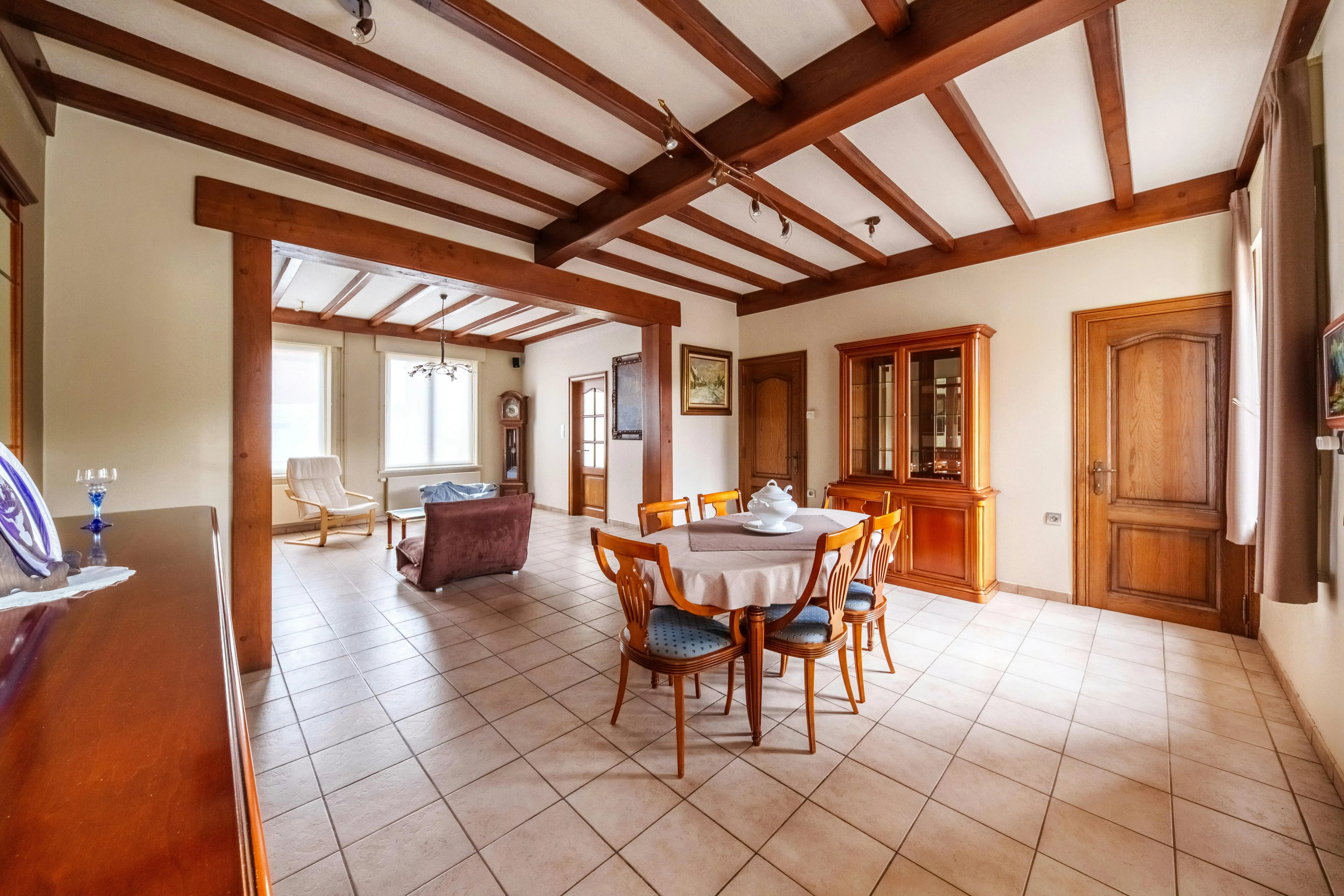 Woning met loods (550 m²) & showroom te Zonnebeke foto 17
