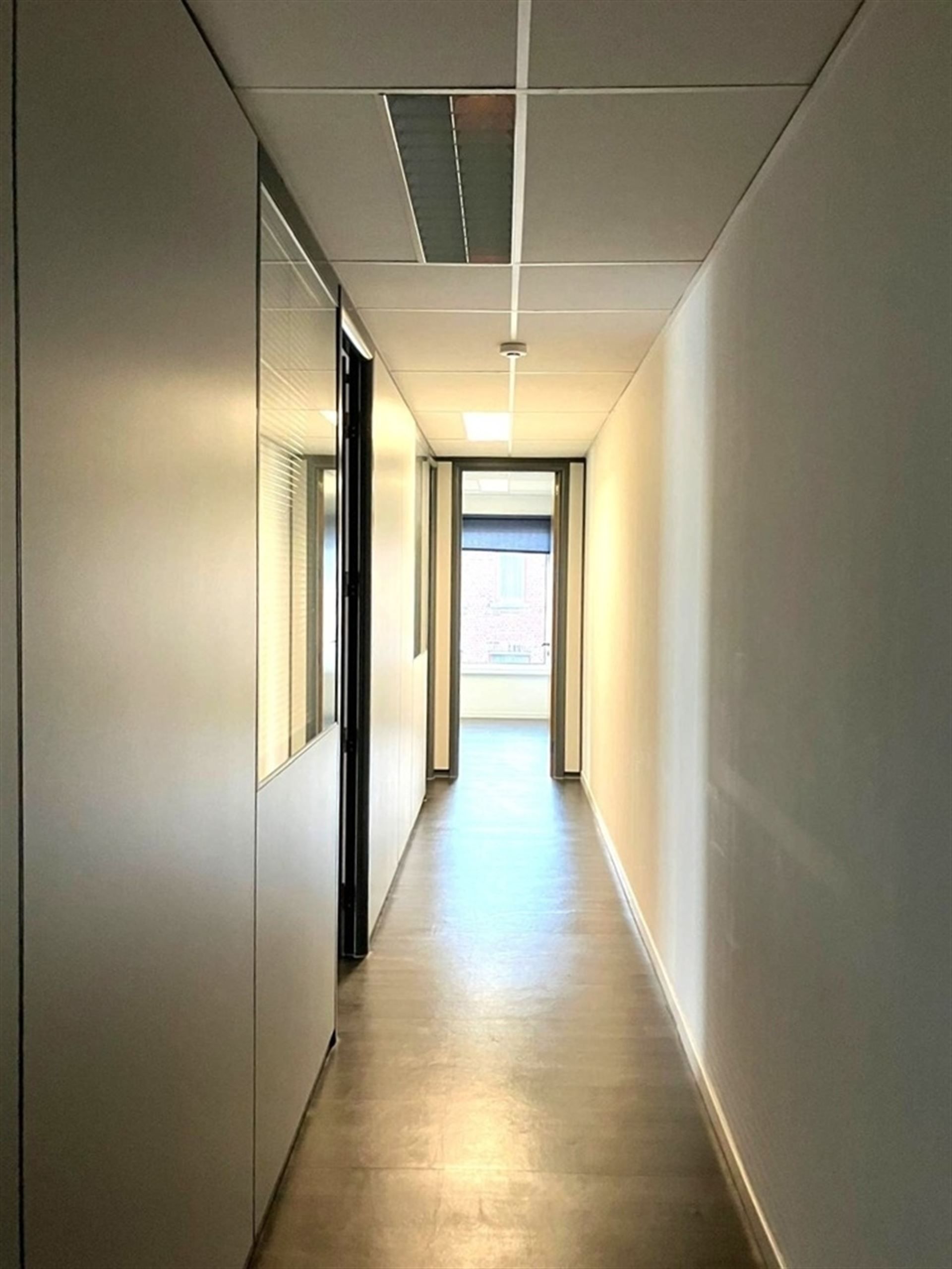 Gemengd gebouw foto 12