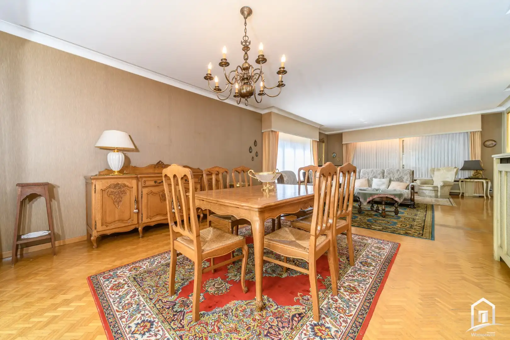 Gezinswoning met ruime garage/werkruimte op centrale locatie te Mere foto 8