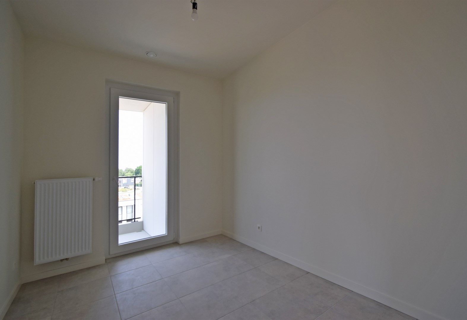 RUSTIG GELEGEN INSTAPKLAAR NIEUWBOUW APPARTEMENT foto 9