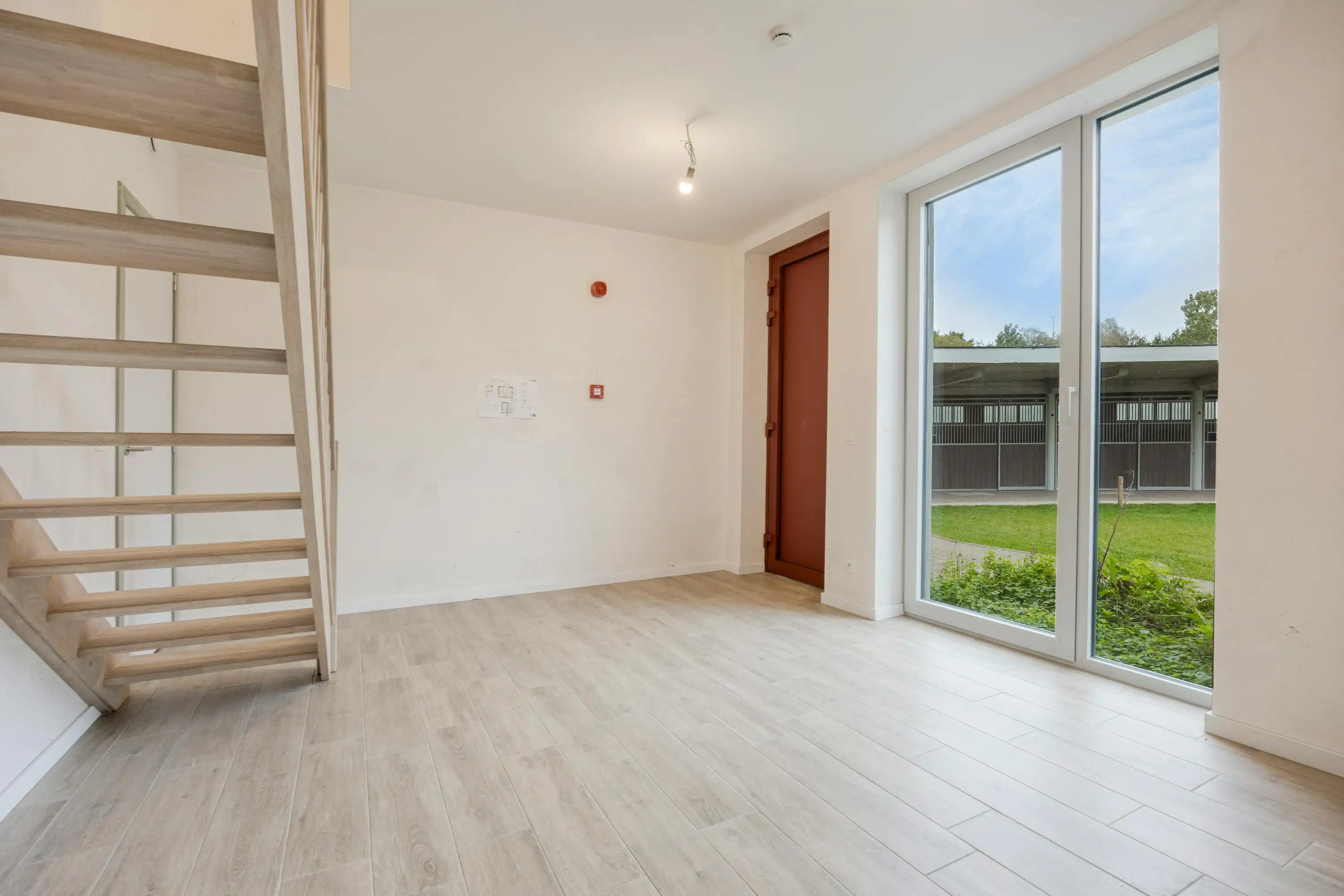 Ruime en lichtrijke triplex met 2 slaapkamers in Hasselt foto 2