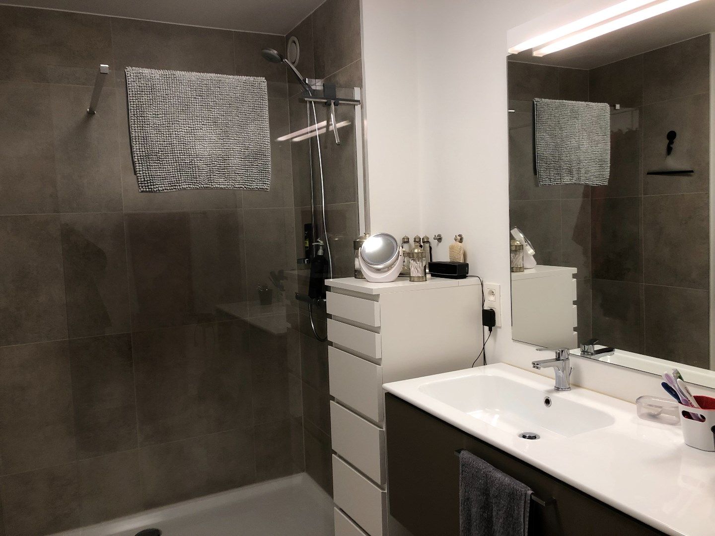 Moderne, energiezuinige recente woning nabij het centrum van Bellegem! foto 11