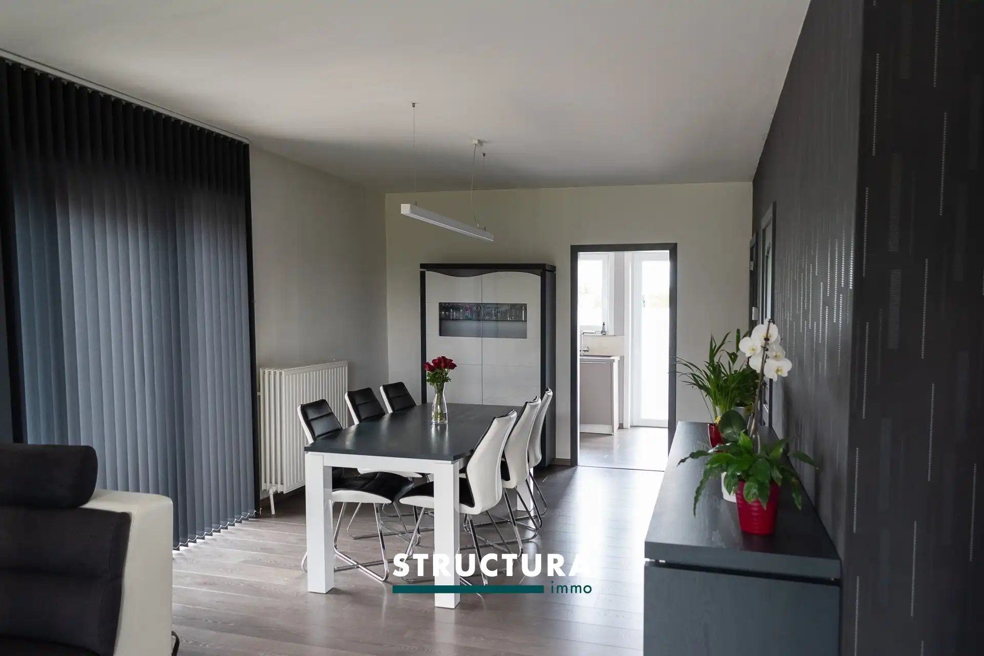 Lichtrijk 1-slaapkamerappartement met terras en EPC B foto 2