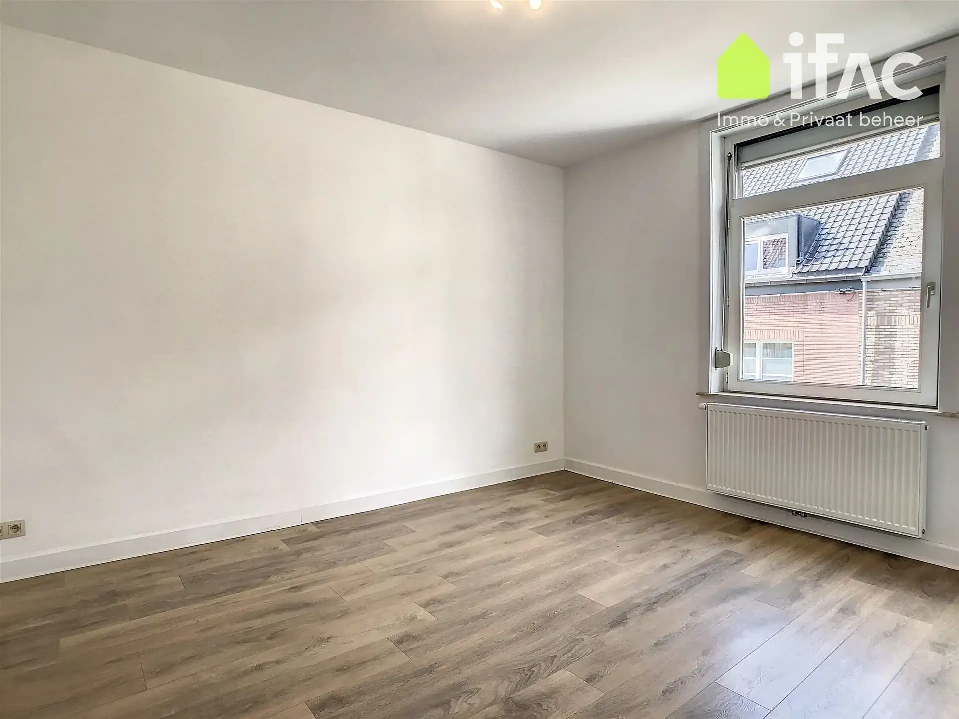 Gerenoveerde 4 slaapkamer woning in centrum Tervuren foto 13