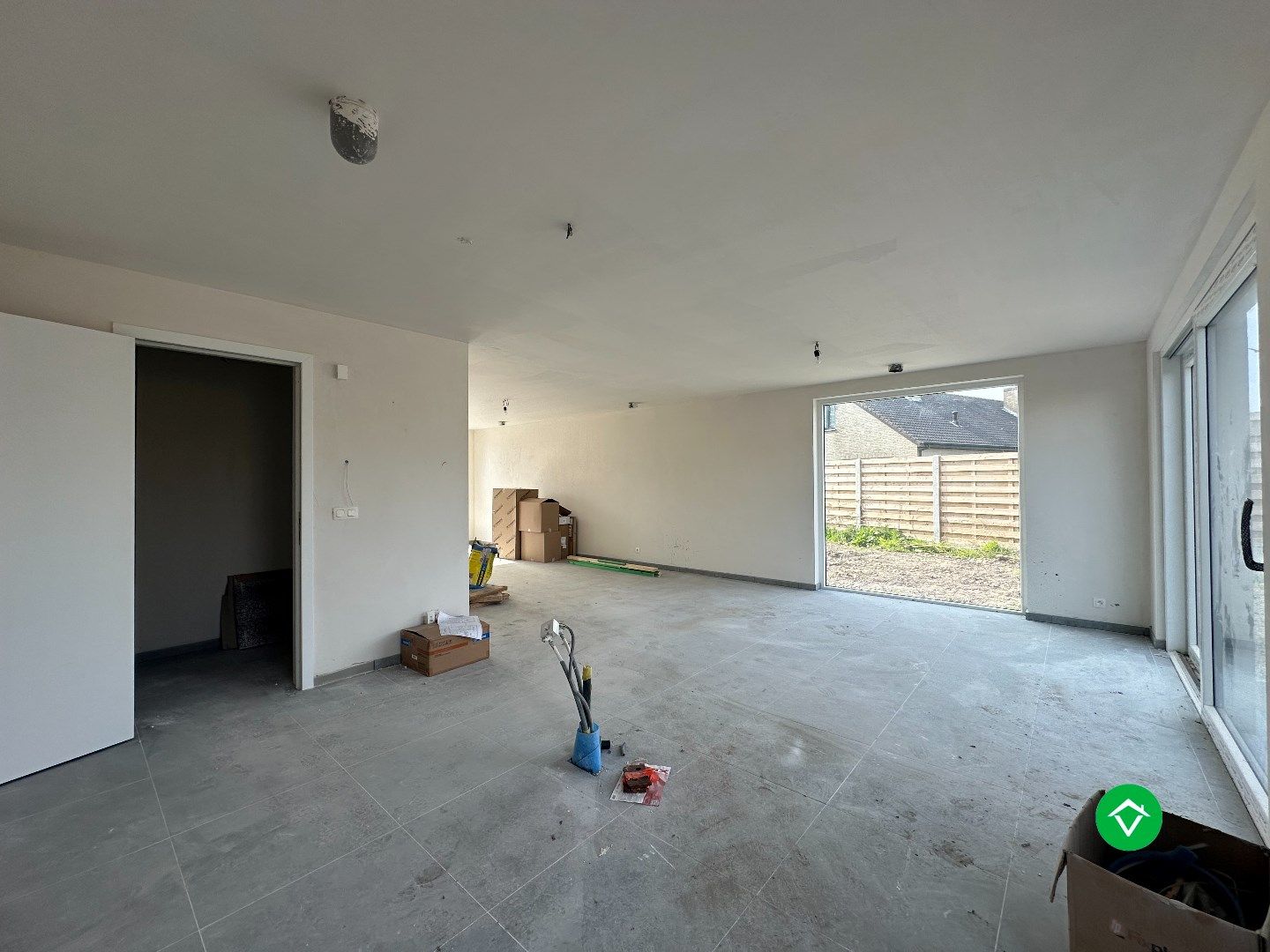 Halfopen nieuwbouwwoning met 3 slaapkamers te Koekelare  foto 3