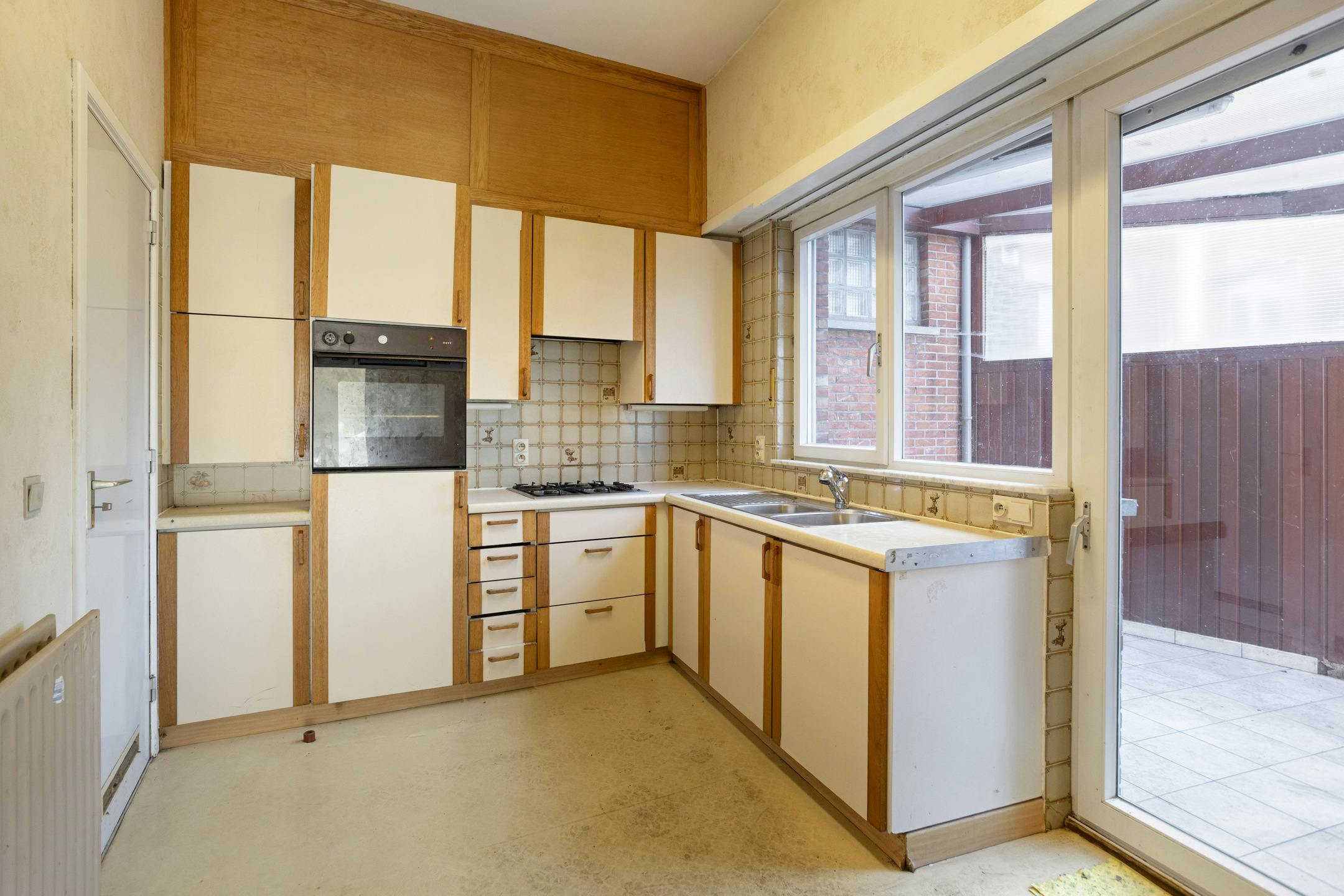 Gelijkvloers appartement met 1 slaapkamer en tuin te koop in Wilrijk foto 7