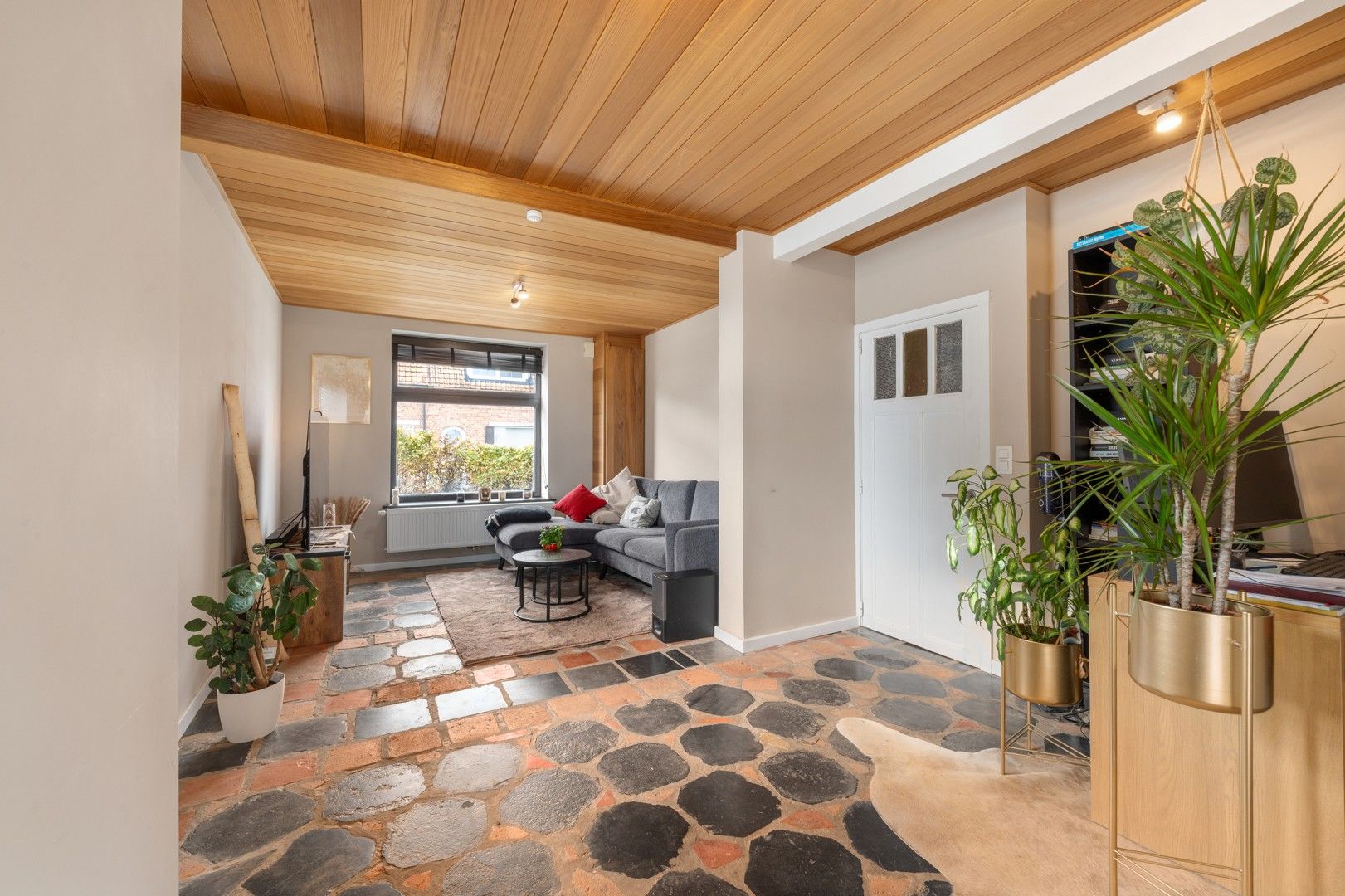 Instapklare, karaktervolle woning op 698 m² foto 7