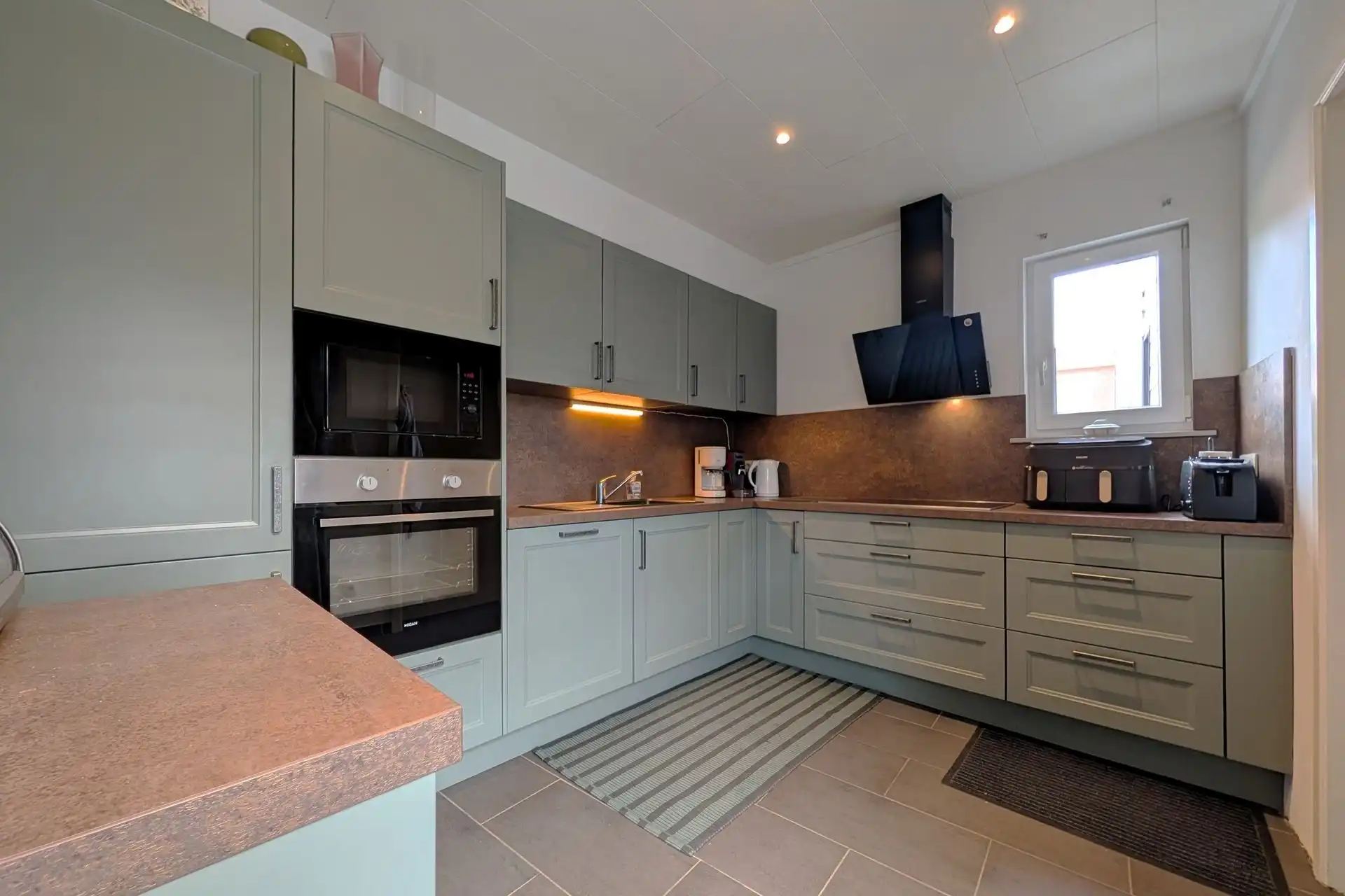 Gerenoveerde woning (213m²) met 4 slaapkamers in het rustige Moelingen (Voeren) foto 14