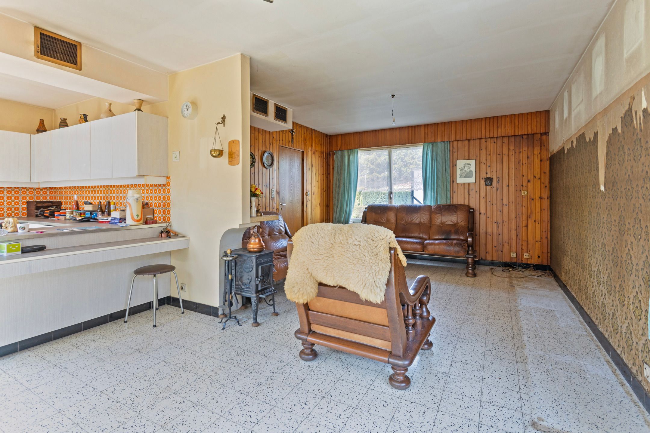 Te renoveren woning op centrale ligging foto 4