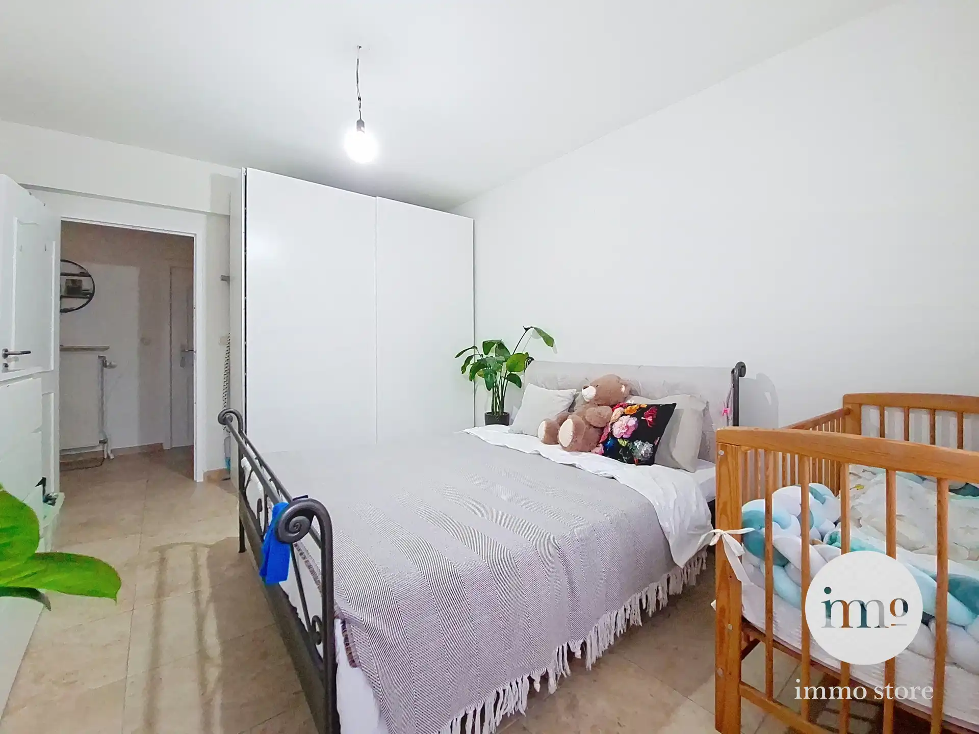Aangenaam appartement met zuidgericht terras foto 8