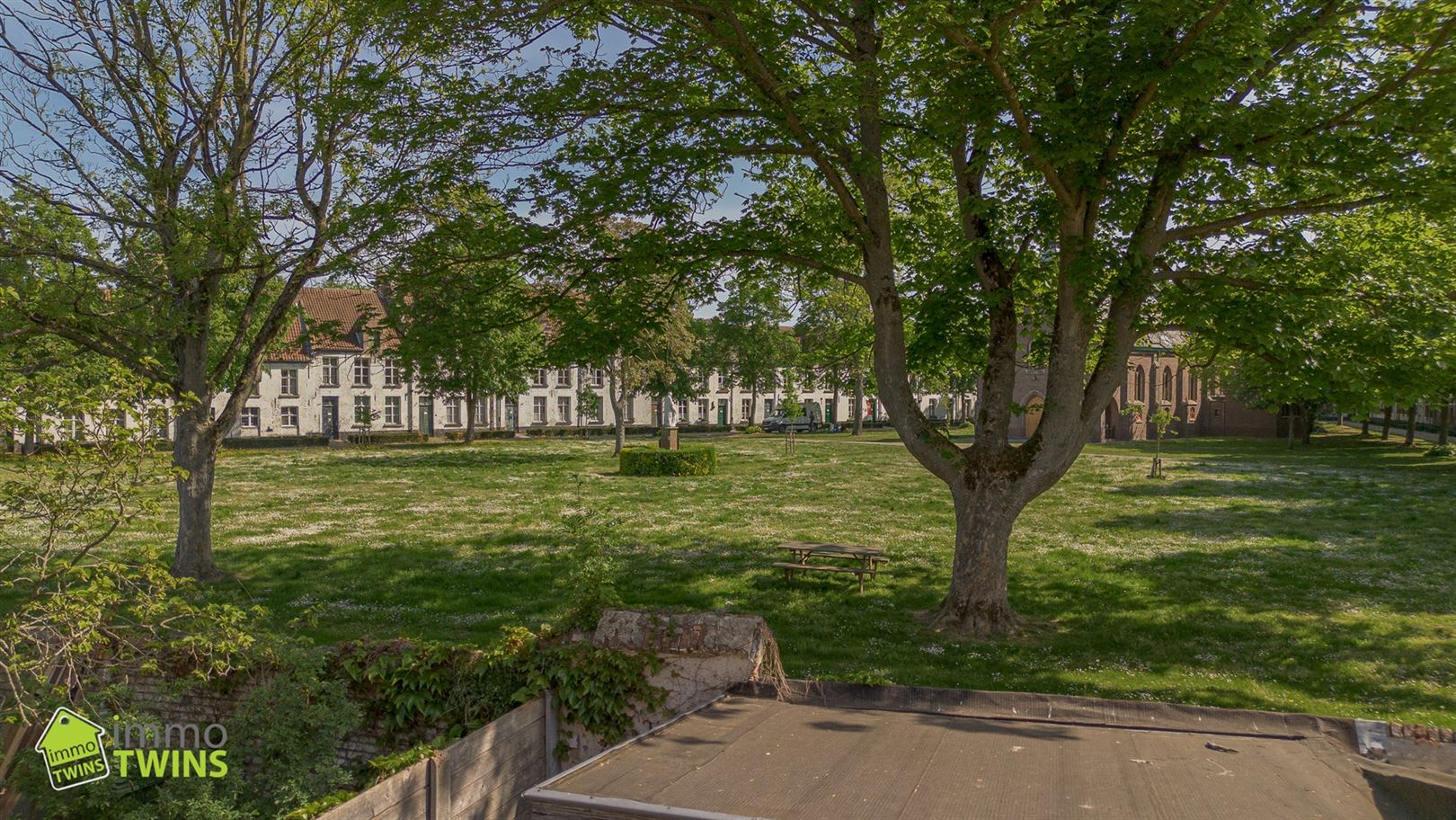 Unieke woning vol charme in het hart van het historische Begijnhof van Dendermonde foto 19