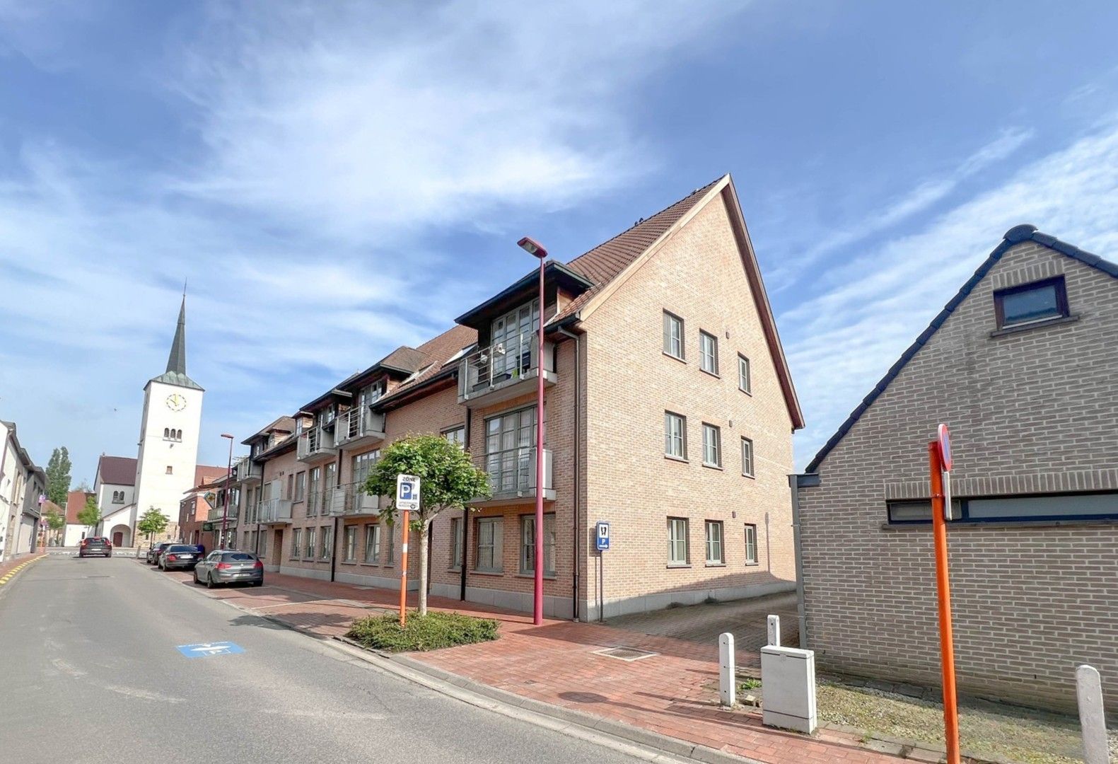 ()=>{if(producerUpdateValueVersion(node),producerAccessed(node),node.value===ERRORED)throw node.error;return node.value} Kerkstraat 7/0002 - 9850 Landegem