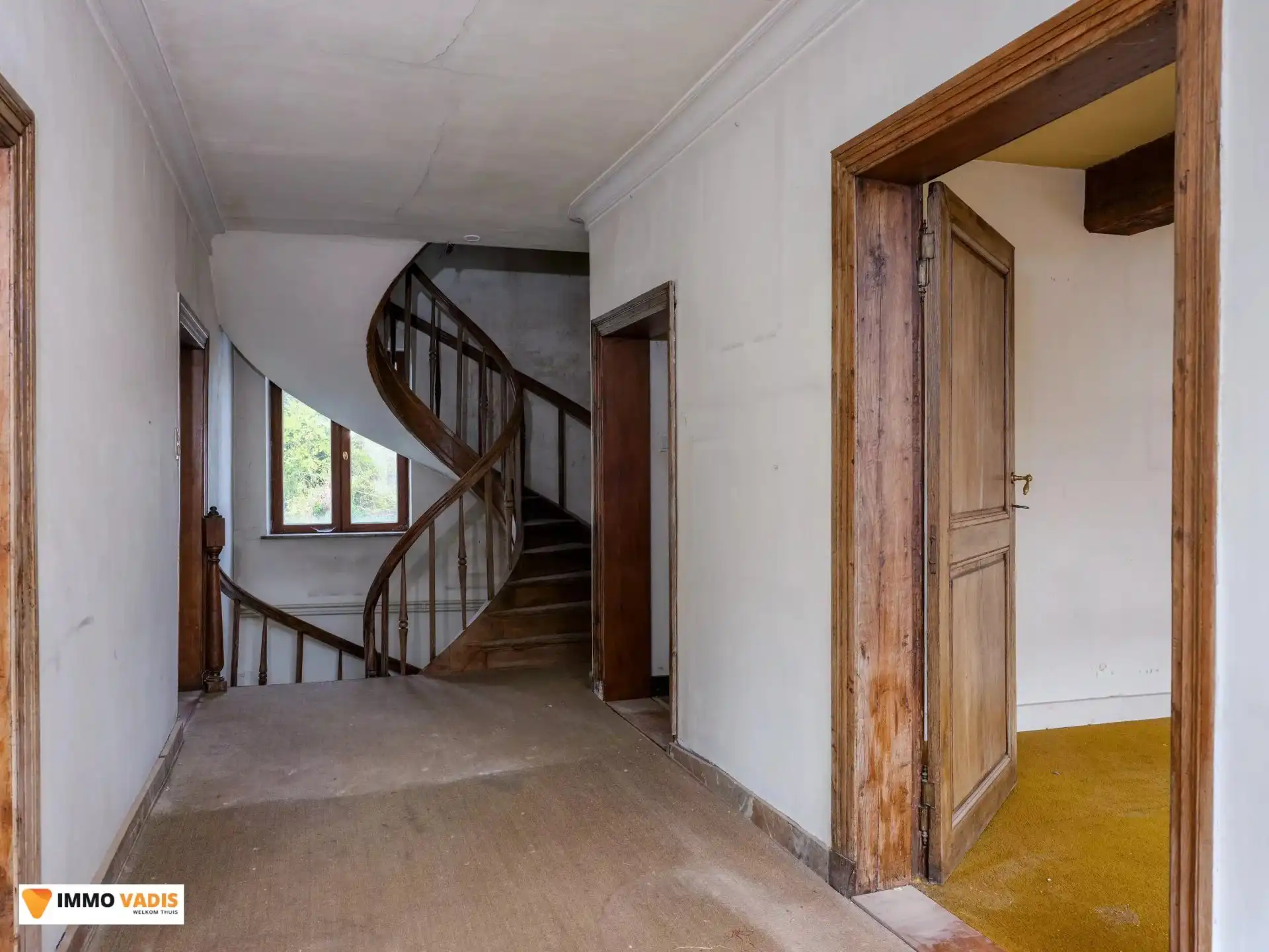 Statige stadswoning met authentieke charme en stadstuin foto 10