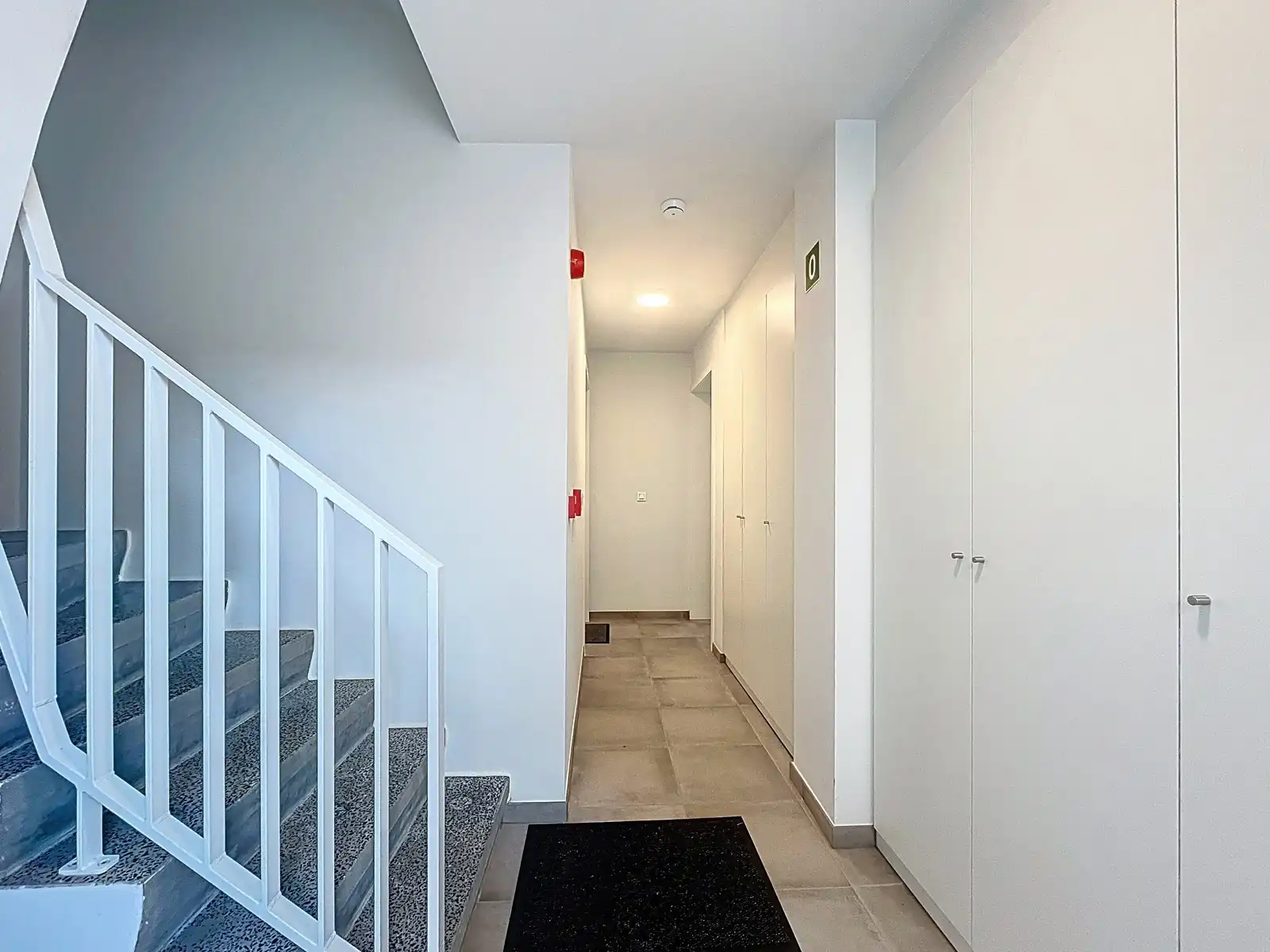 Gelijkvloers Handelpand met woonst (2 SLPK), nieuwbouw! foto 16