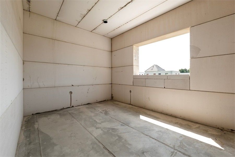 CASCO HALFOPEN BEBOUWING IN MODERNE STIJL MET CARPORT IN ALKEN foto 23