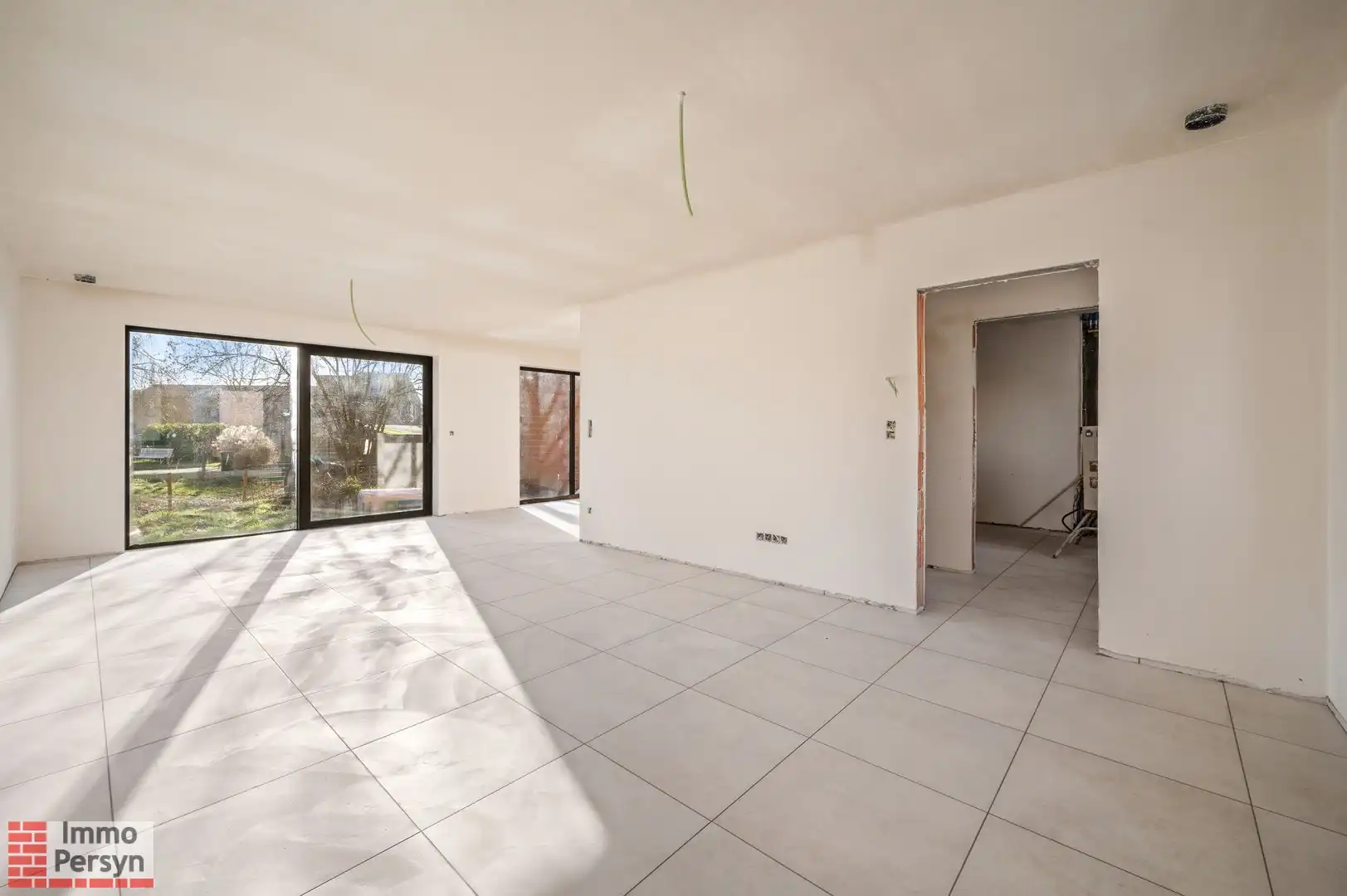 Prachtige nieuwbouw halfopen bebouwing in rustige straat foto 4