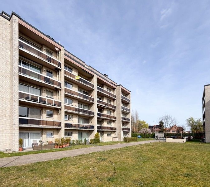 Hoofdfoto van de publicatie: Ruim en lichtrijk appartement met 3 slaapkamers in hartje Beveren