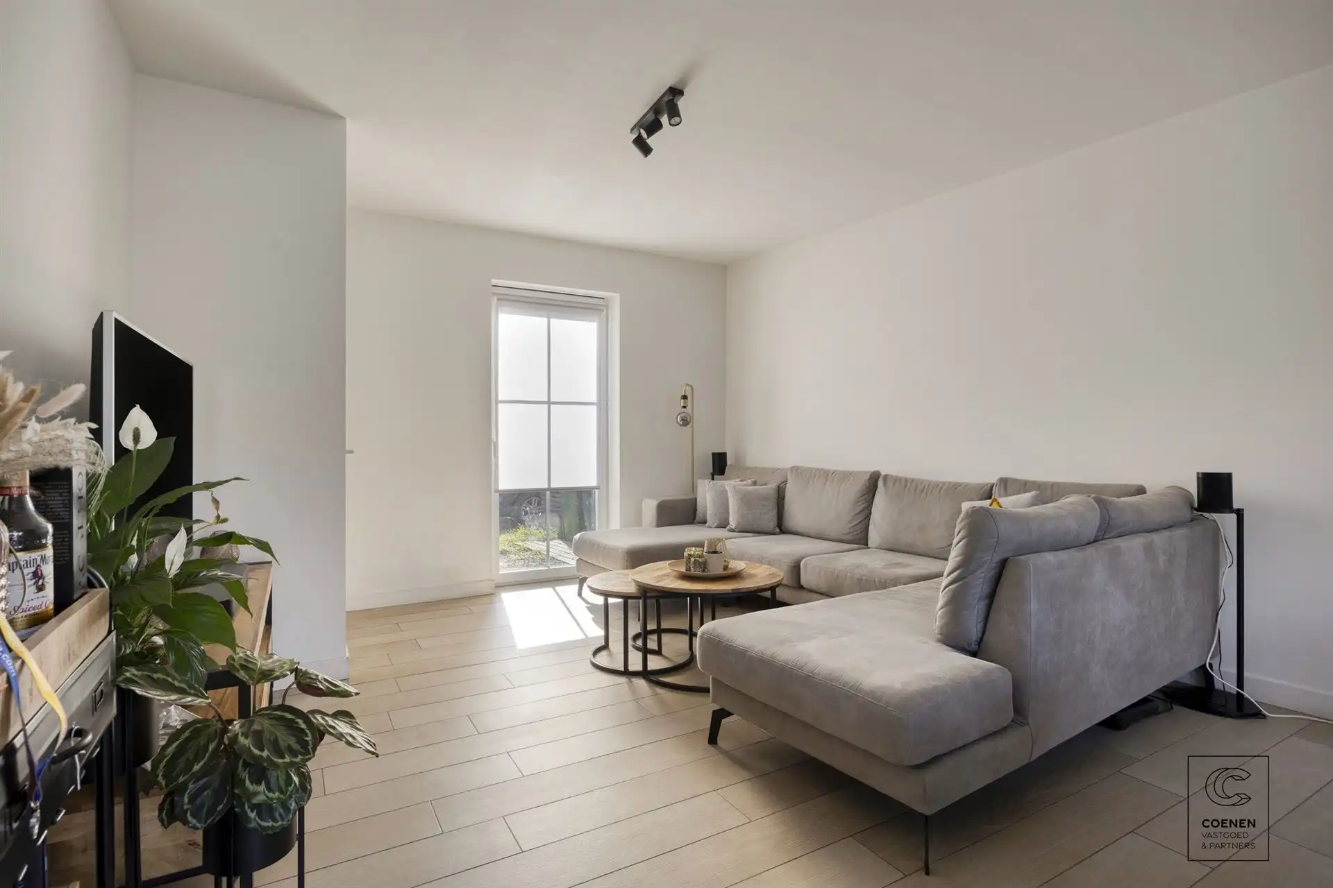 Nieuwbouwwoning (2023) met 5 slpk's op toplocatie te Ranst foto 2
