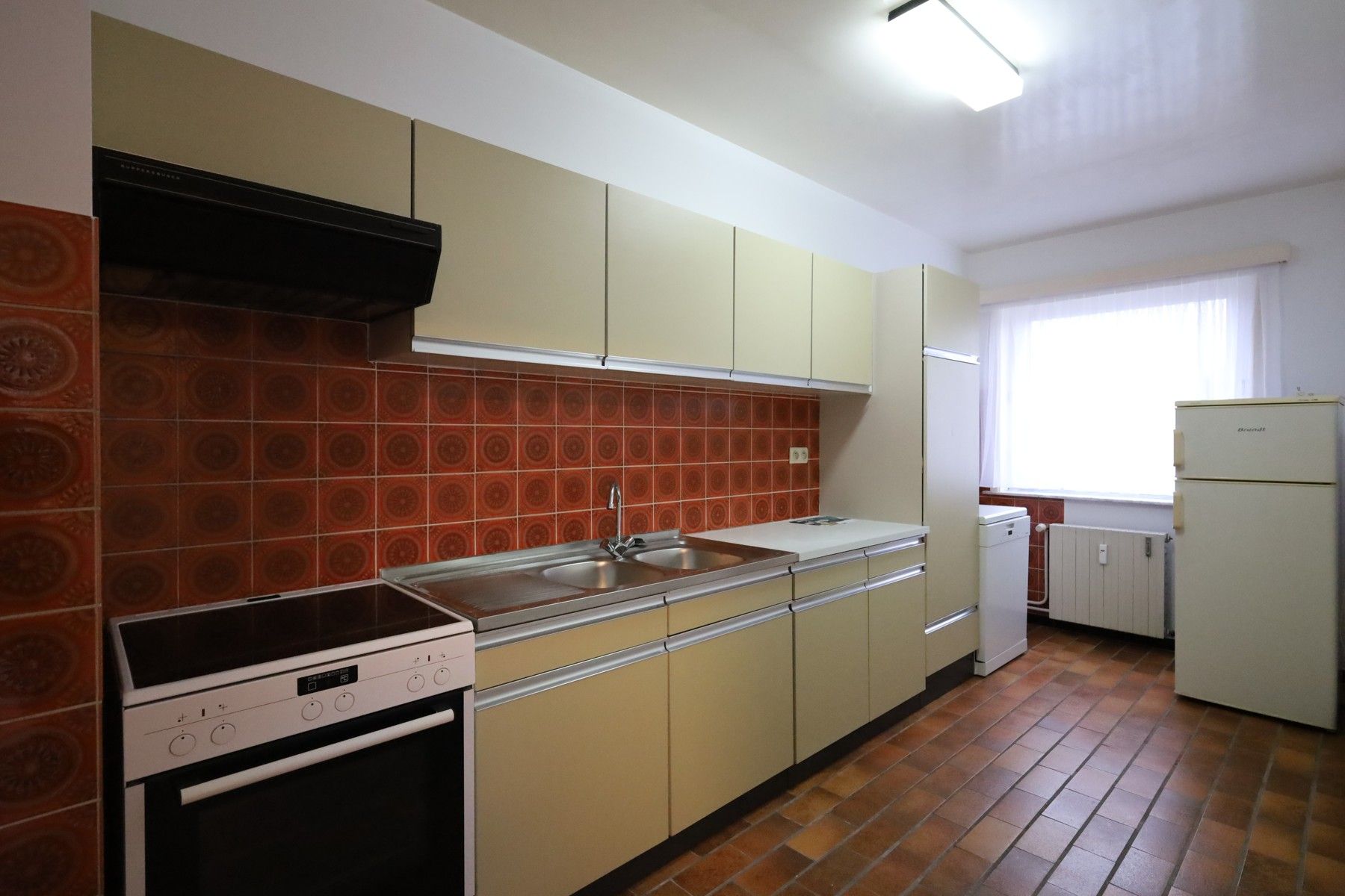 CENTRUM KORTENBERG appartement met terras, grote kelder en afgesloten garagebox foto 5