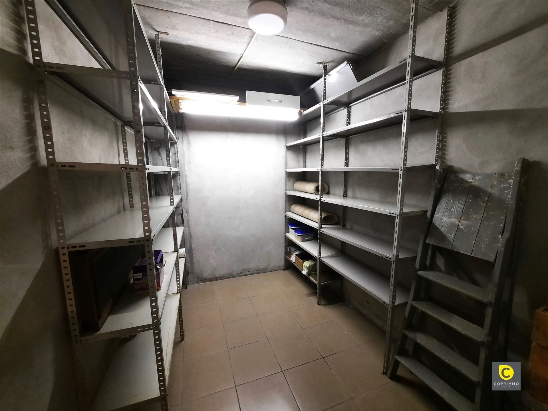 Appartement met 2 slk + T foto 14
