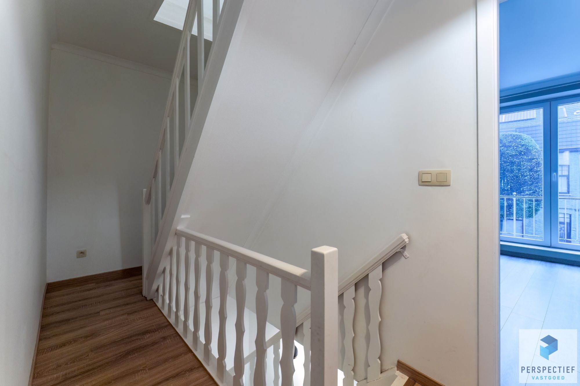 BEZOEKMOMENT ZATERDAG 22/11 VAN 12U TOT 14U |Gerenoveerde woning met tuin op toplocatie foto 12