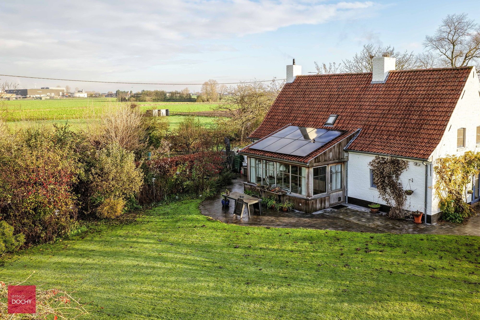 Landelijk gelegen charmante hoeve mét woonfunctie foto 5