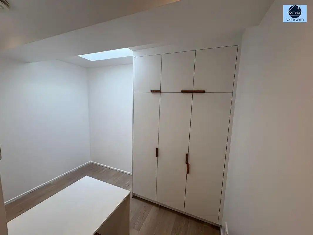 GERENOVEERD APPARTEMENT MET 2 SLAAPKAMERS foto 6
