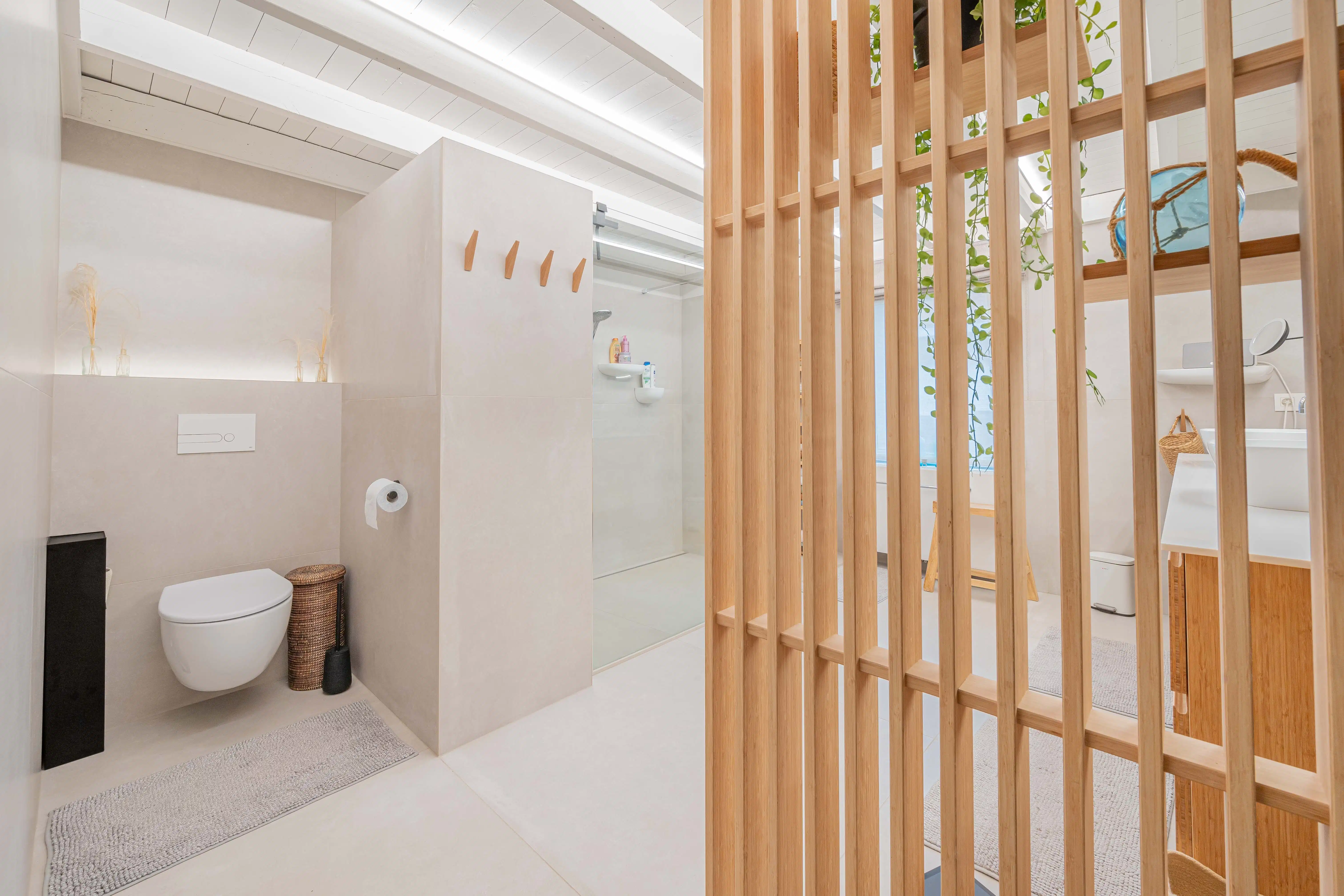 Sublieme en multifunctionele eigendom met exclusieve tuin foto 29