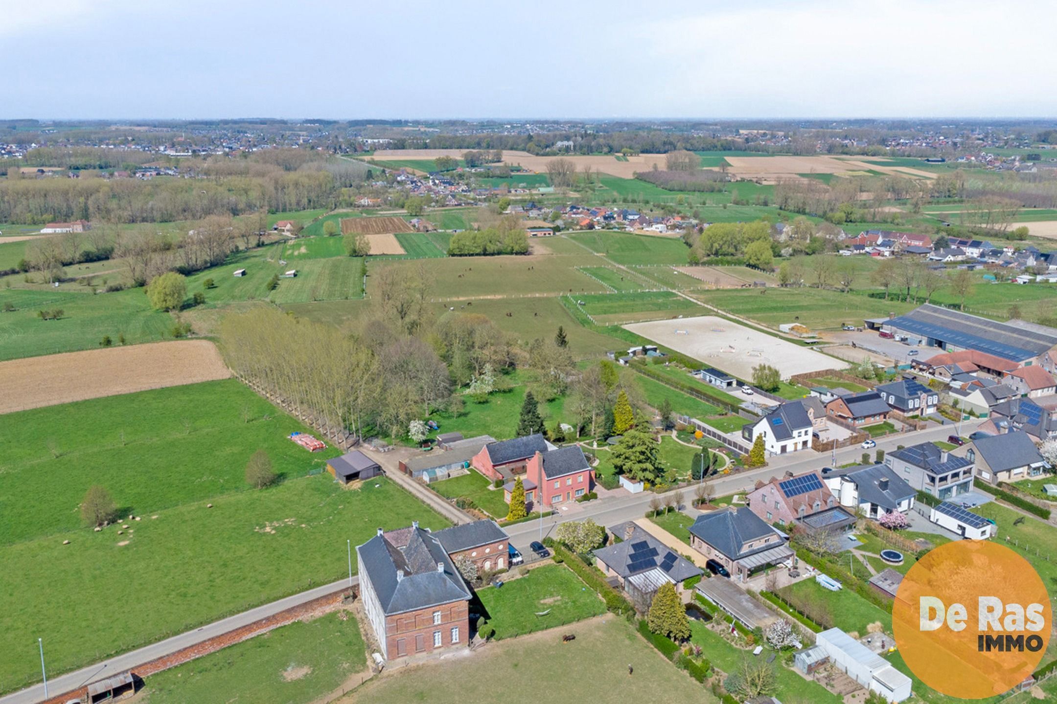 WOUBRECHTEGEM- Karaktervolle renovatiewoning op 1ha 25a 50ca foto 37