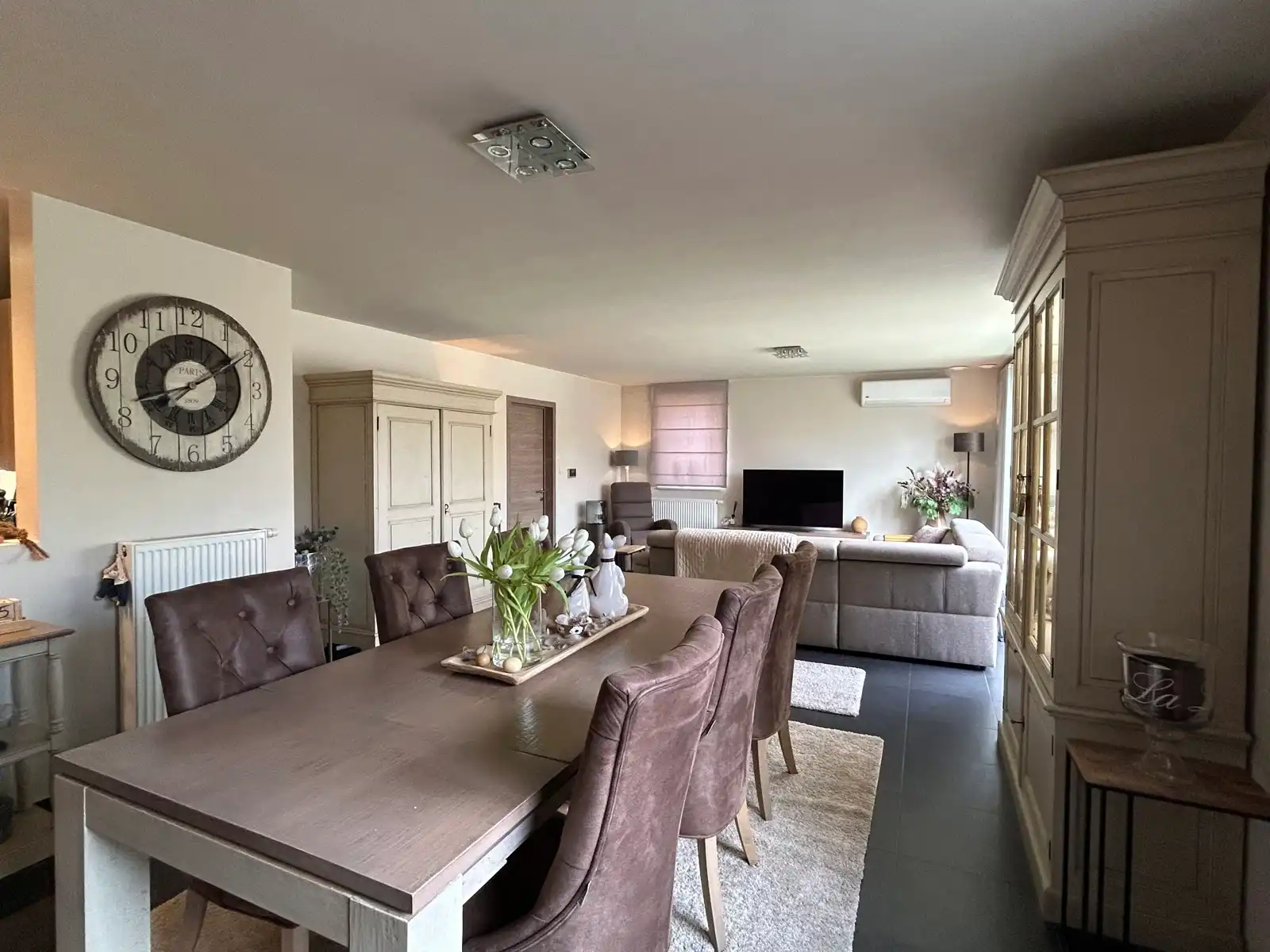 Appartement te huur foto 8