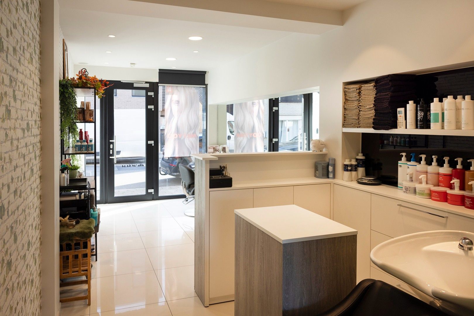 Ruime woning met 4 slpks, bureau en mogelijke praktijkruimte. foto 20