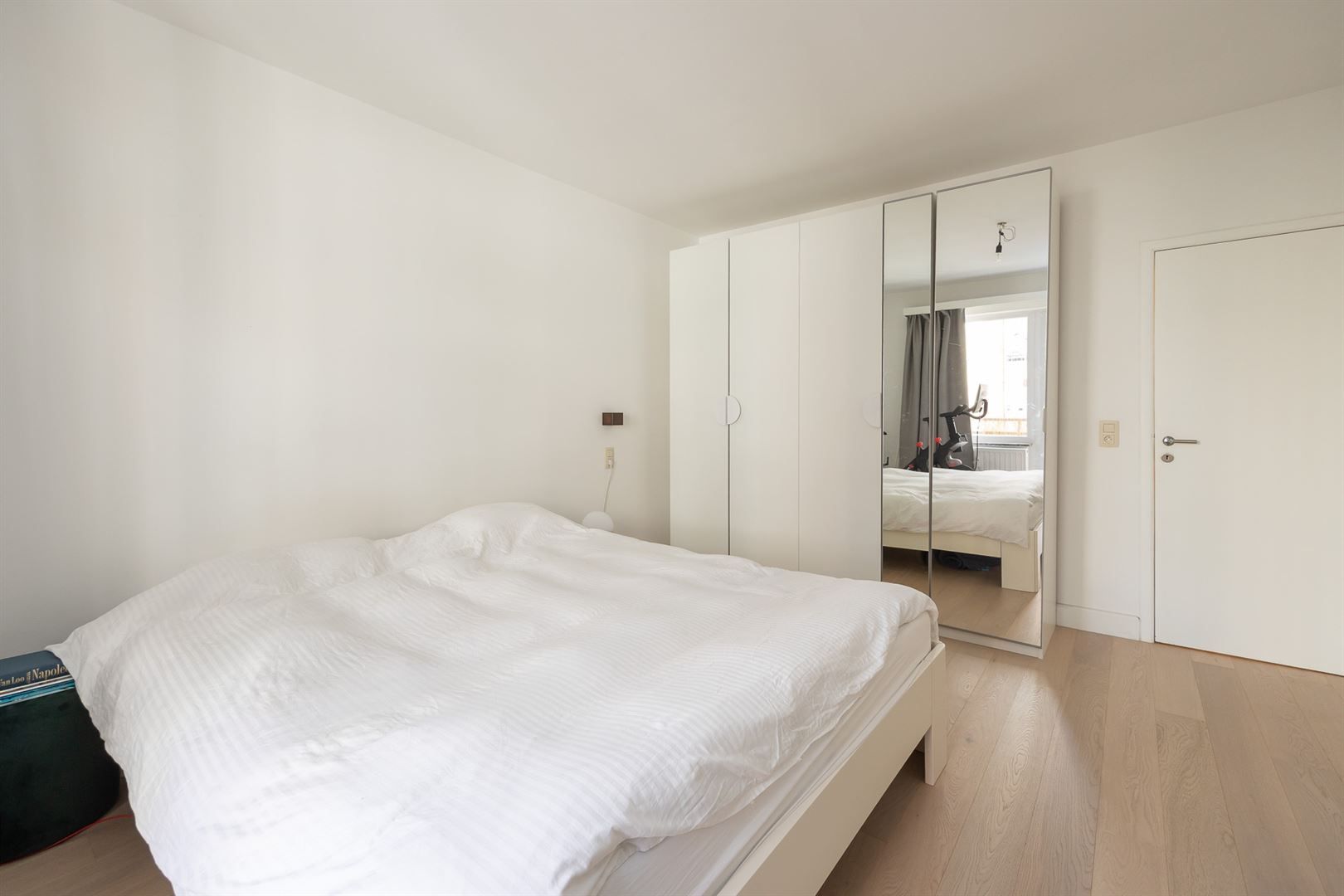 Classy appartement met terras foto 17