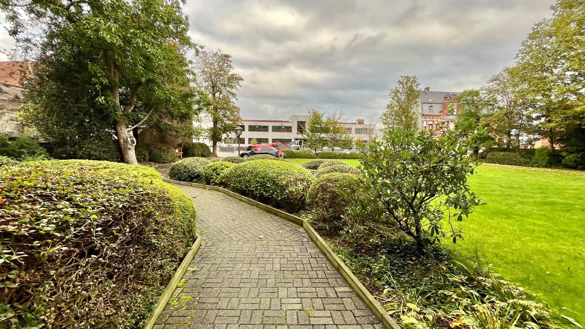 Groot appartement met terras, verzicht, staanplaats en 2 kamers foto 7