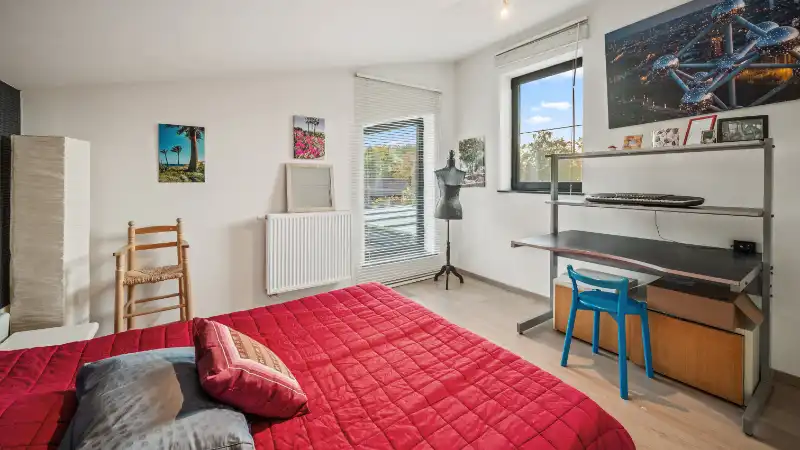 Moderne villa 247m² met bijgebouw-garage en zwembad op 58 are foto 15