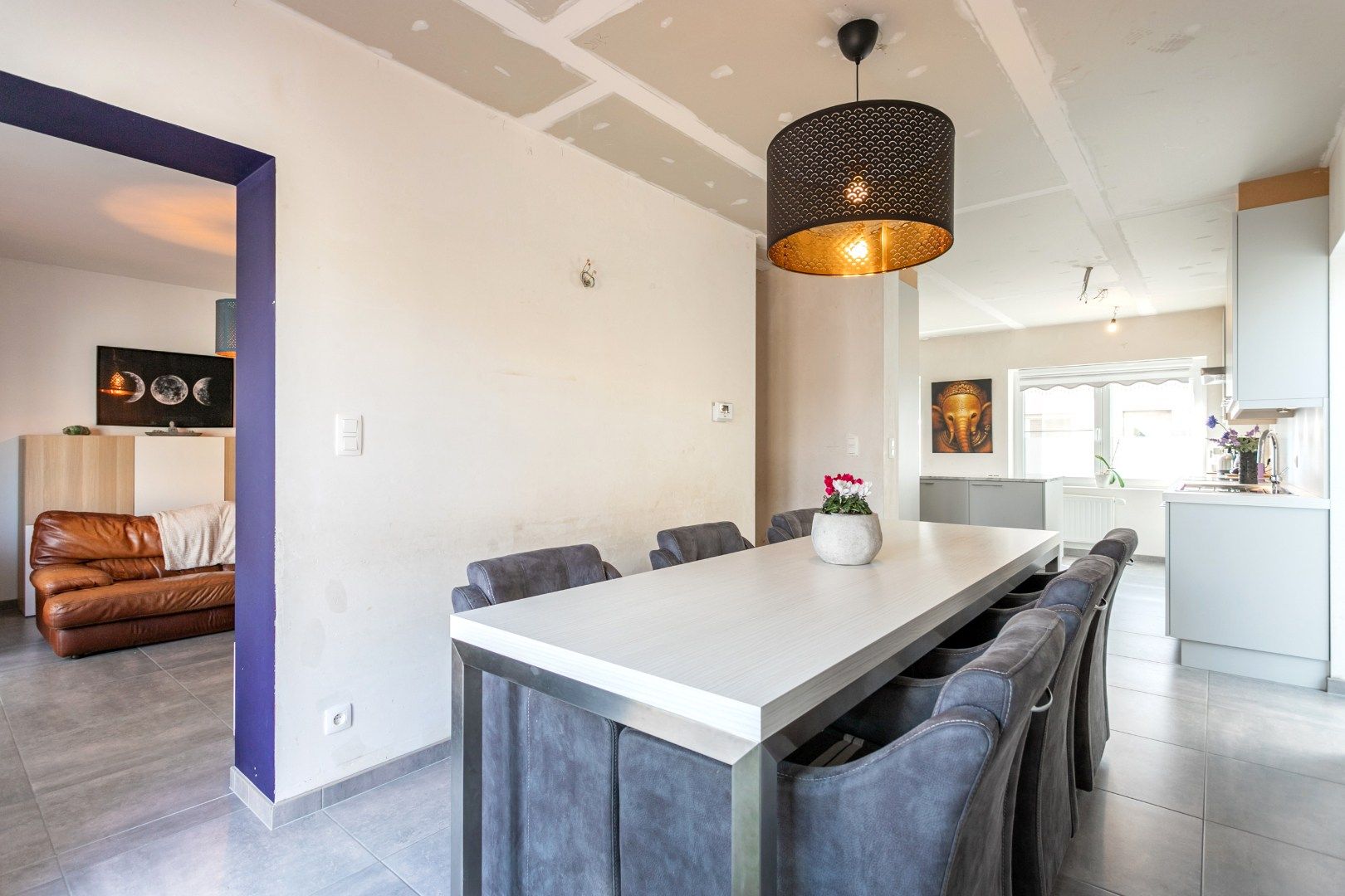 Instapklare woning met 5 slaapkamers en tuin te Lembeek foto 8