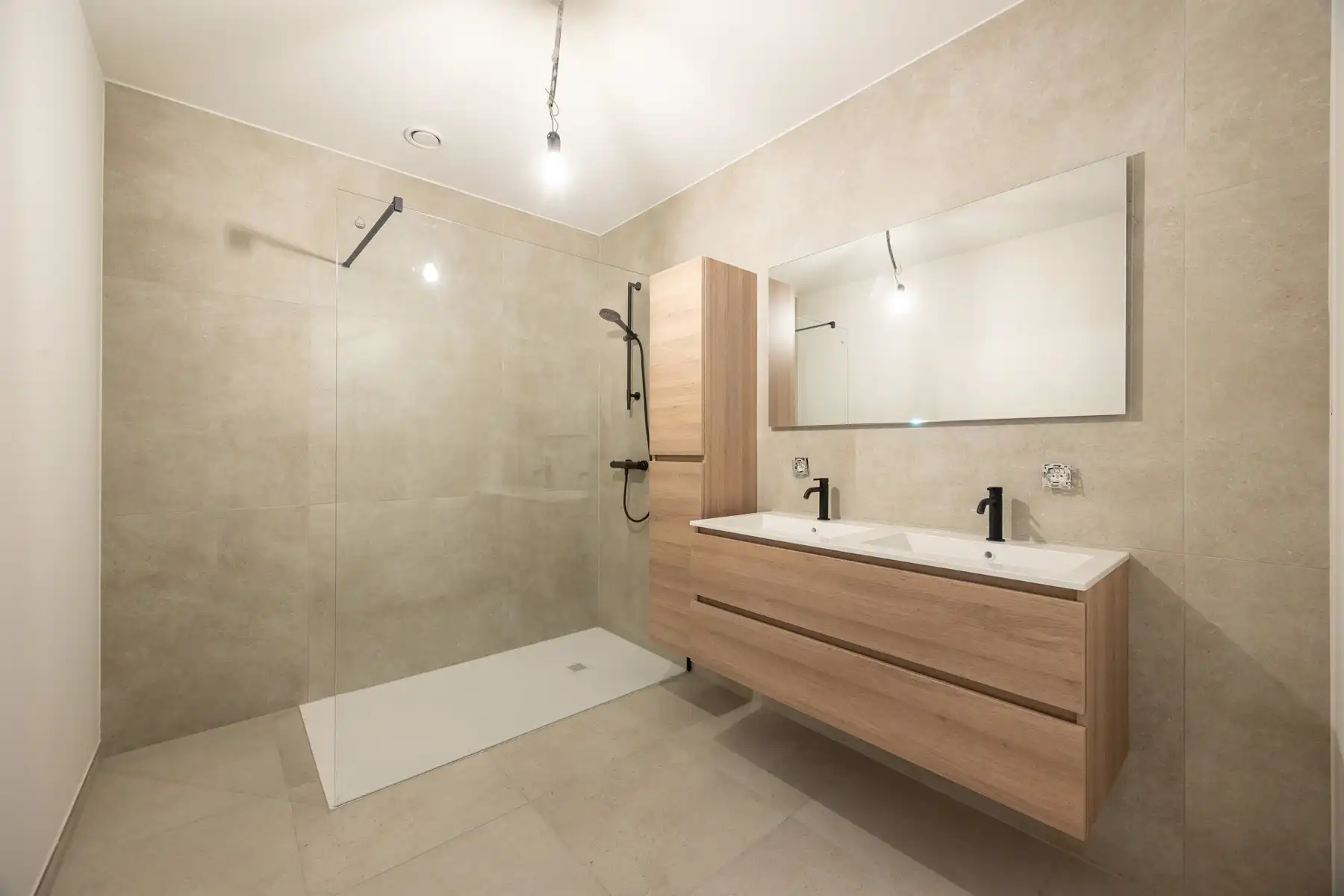 Instapklaar nieuwbouwappartement (6% !) met tuin in Putte! foto 10