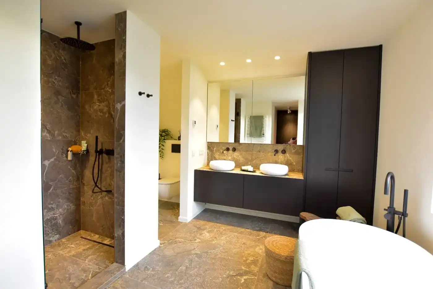 Compleet gerenoveerde villa aan de rand van het Zoute. foto 12