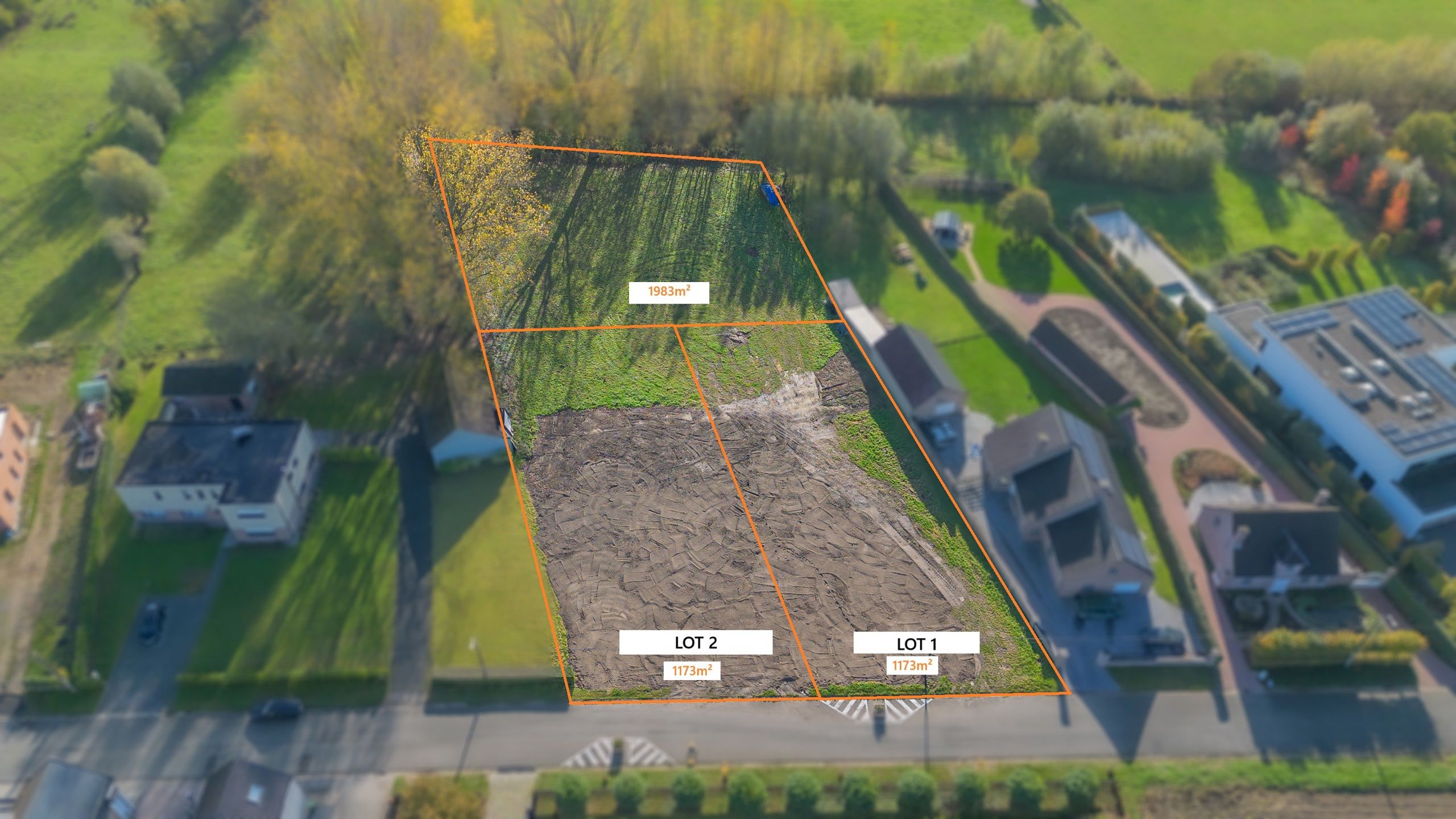 MASSEMEN– Bouwgrond voor open bebouwing, landelijke ligging! foto {{pictureIndex}}