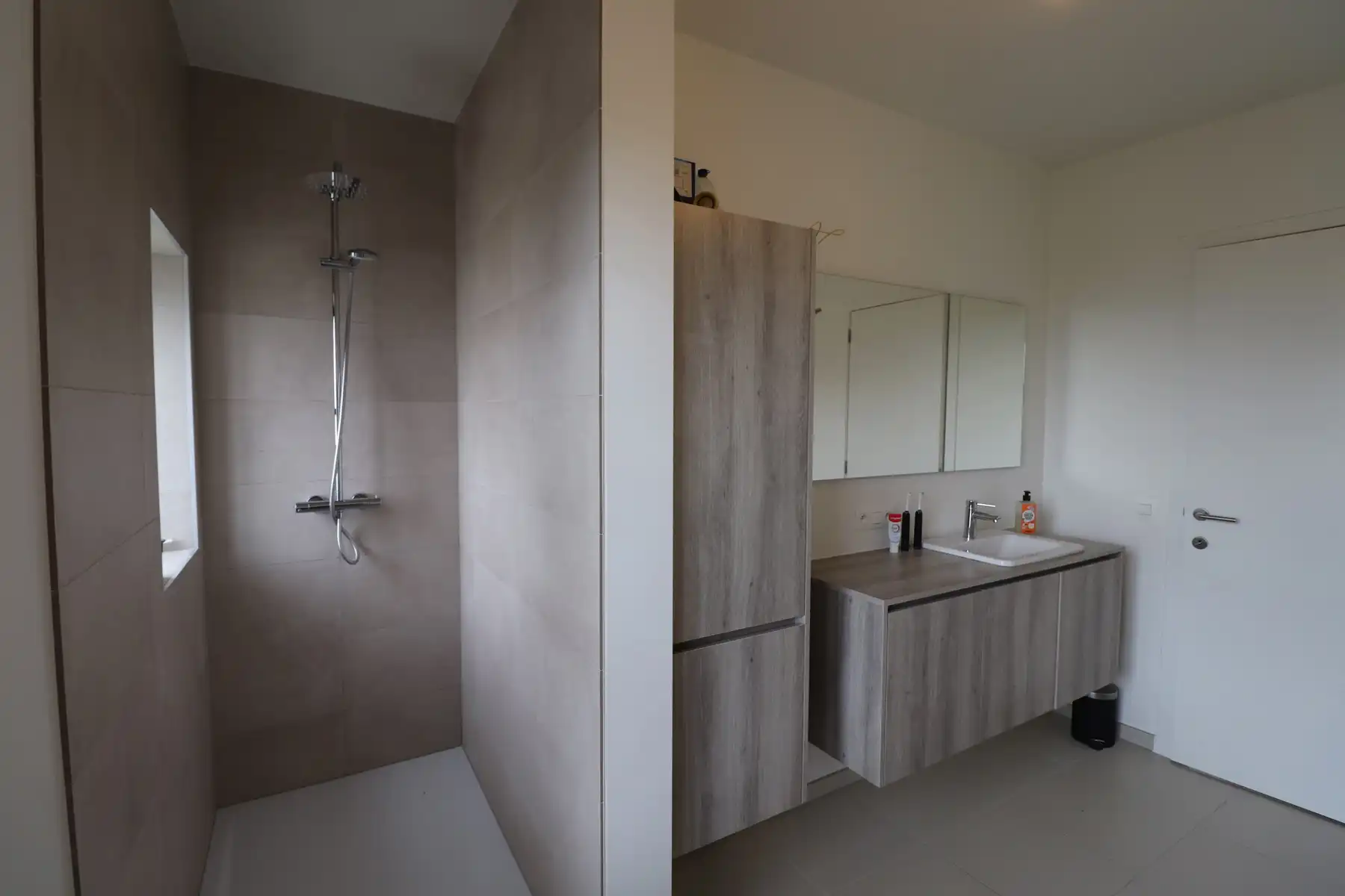 Energiezuinige woning met 3 slaapkamers, garage en autostaanplaats. foto 9