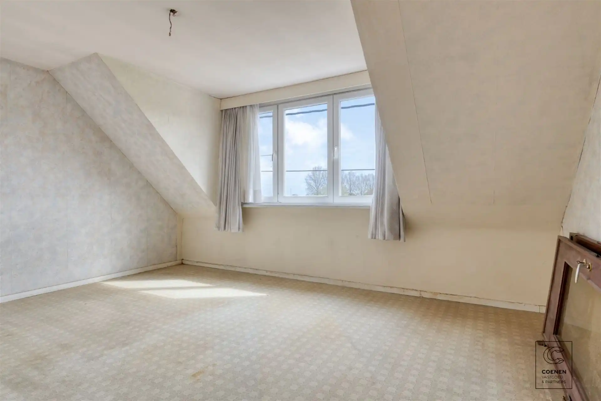 Te renoveren woning met 2 slpk op absolute toplocatie foto 15