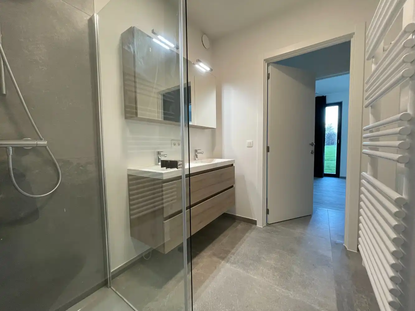 Gelijkvloers nieuwbouw app. met o.a. 2 slpks foto 10