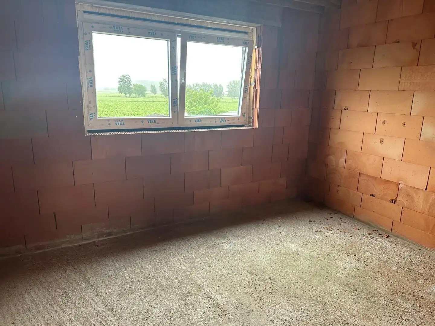 HOB casco woning, kan afgewerkt aangekocht worden.  foto 17